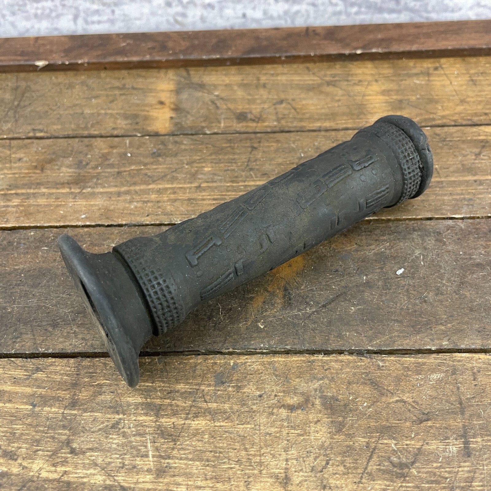 Redline BMX Grip Orphan 1 ONE Black Vintage CUT Wear Old School BMX
