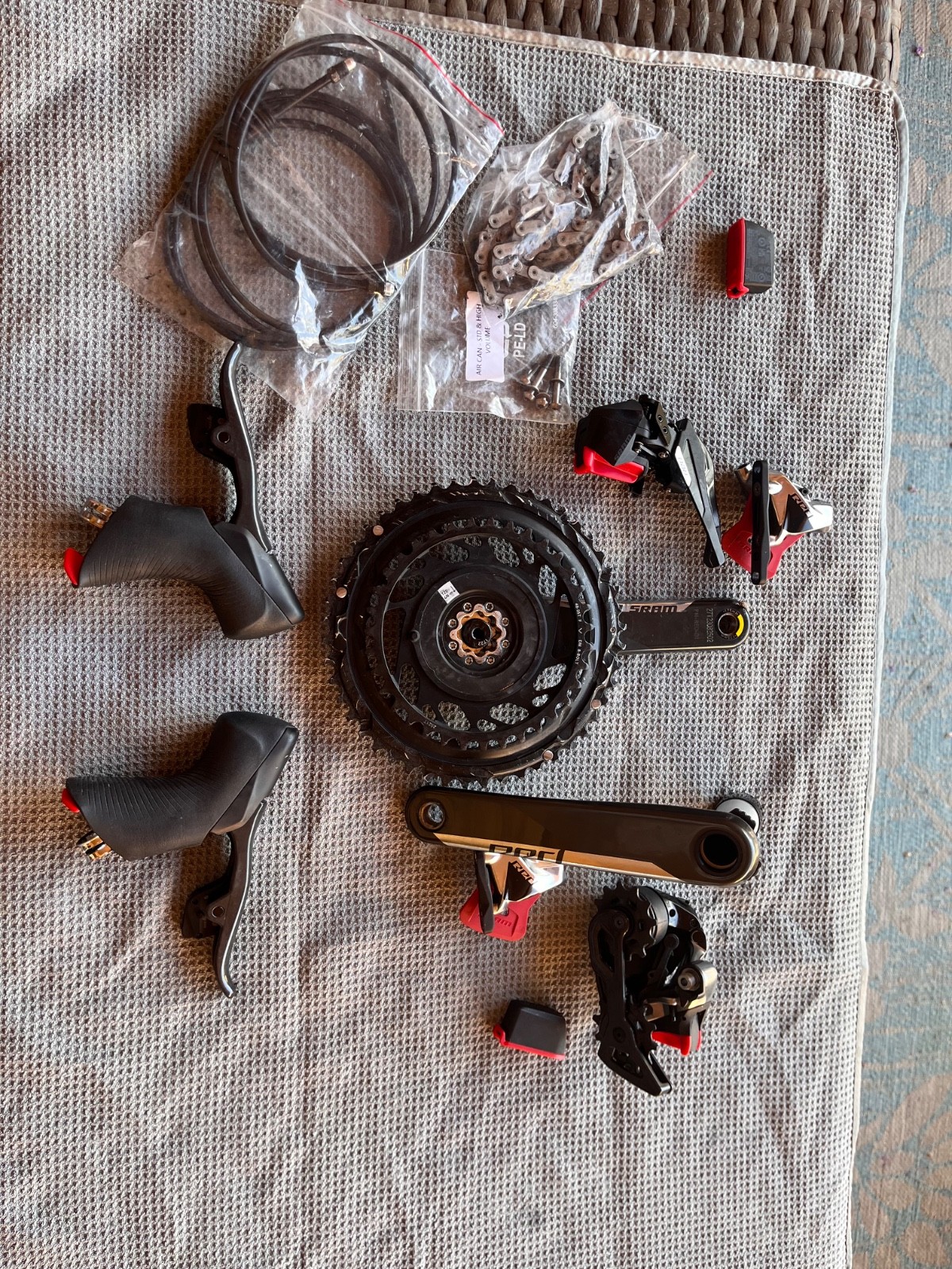 sram red axs groupset 2×12 Road Bike 175 Crank. Lightly used. Less than 4000 mi