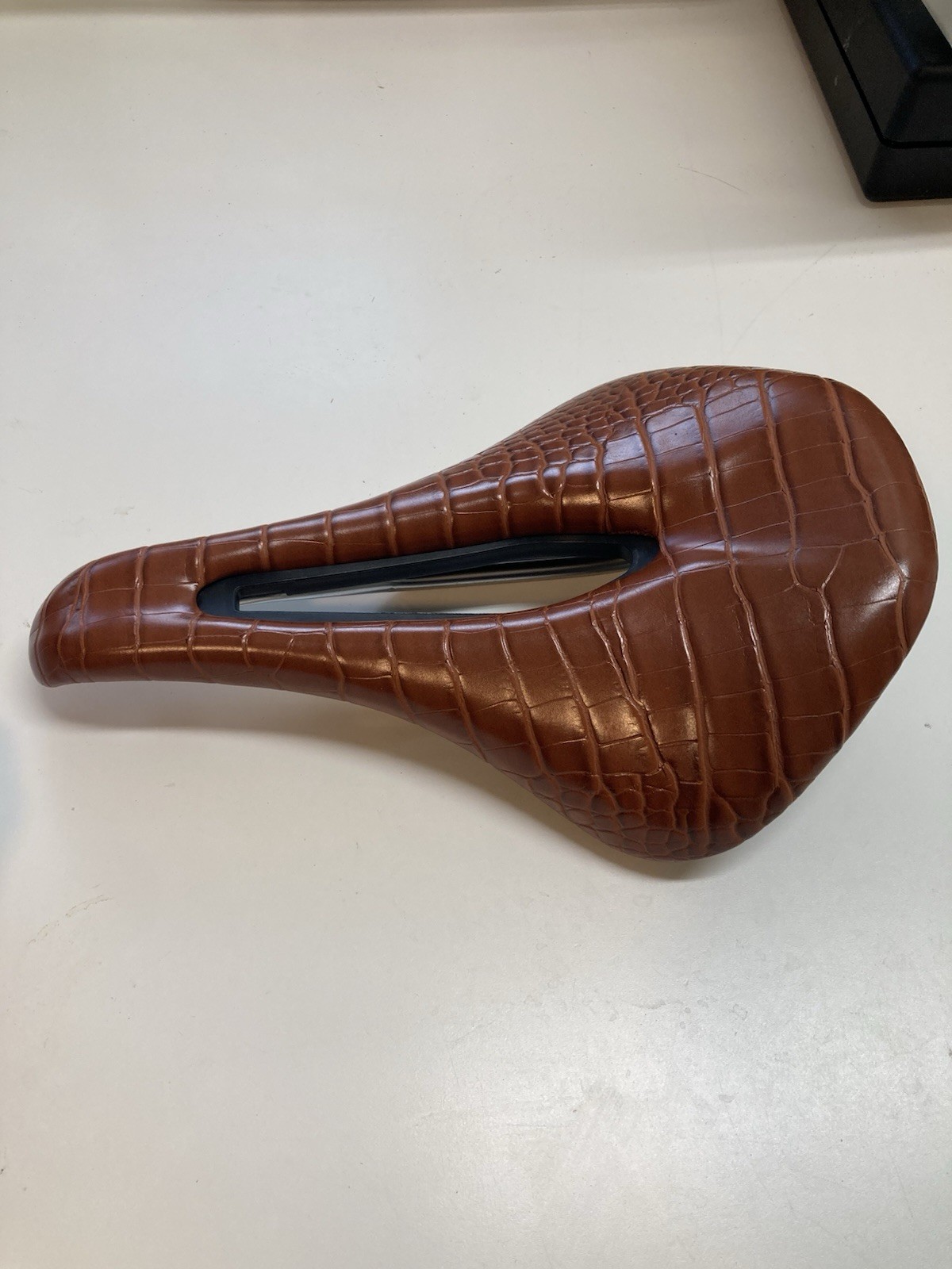 Brown leather saddle 160mm x 250mm road gravel mountain bike seat short power