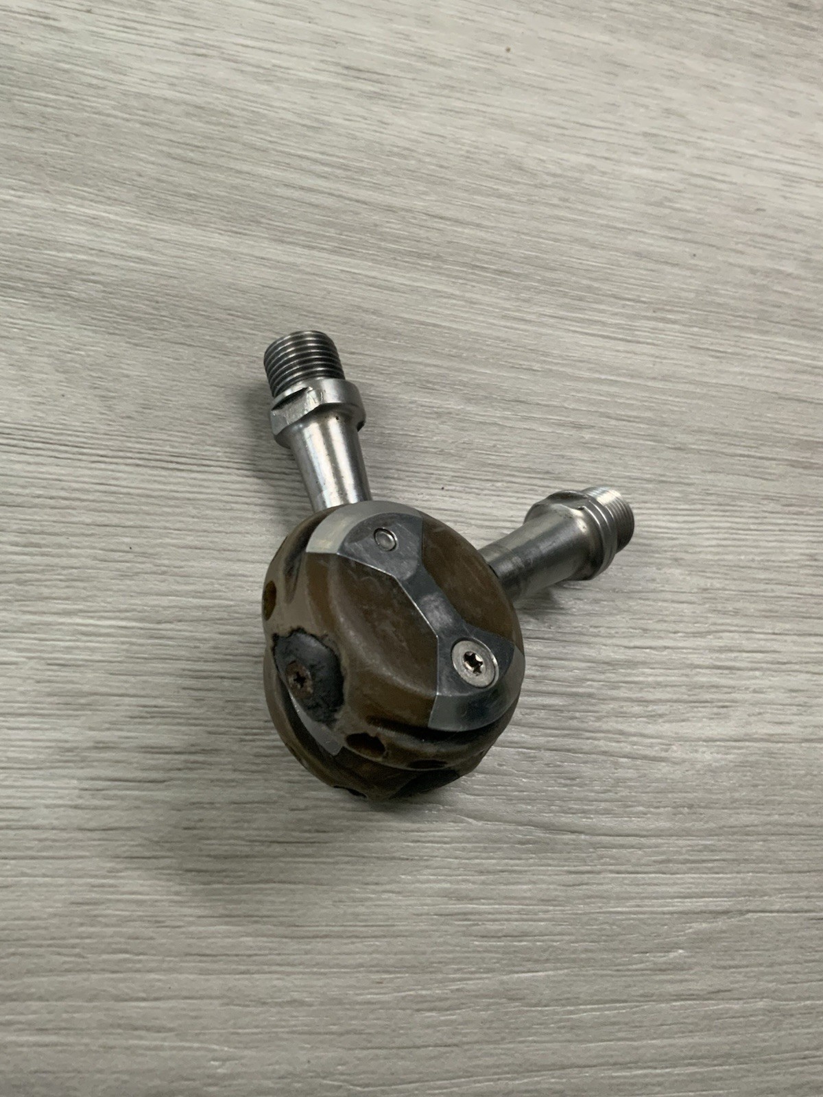 SPEEDPLAY X5 CLIPLESS PEDALS STAINLESS SPINDLES 196 GRAMS NO CLEATS BEIGE