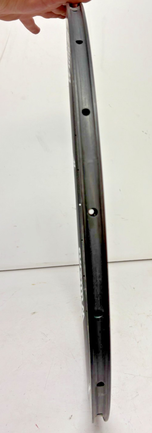 Williams 20-Hole Black Aero Carbon 700C Bicycle Rim EXCELLENT Fast Shipping