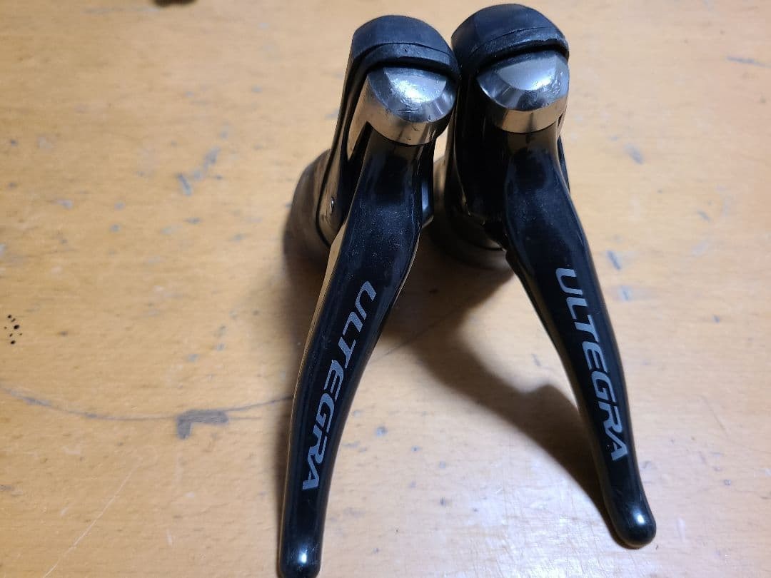 Shimano Ultegra ST-6800 STI Dual Control Lever Set 2×11 Speed R Brake