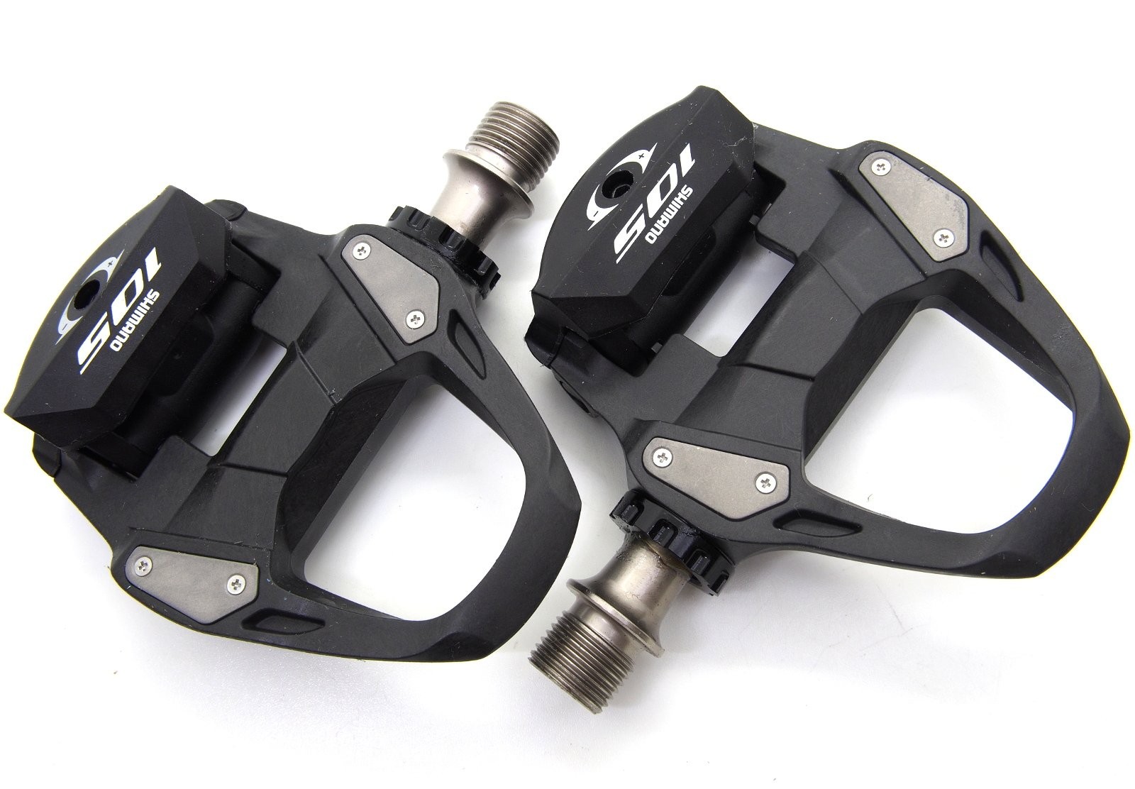 Shimano 105 PD-R7000 Carbon SPD-SL Road Bike Pedals set w/ SM-SH11 New in Box