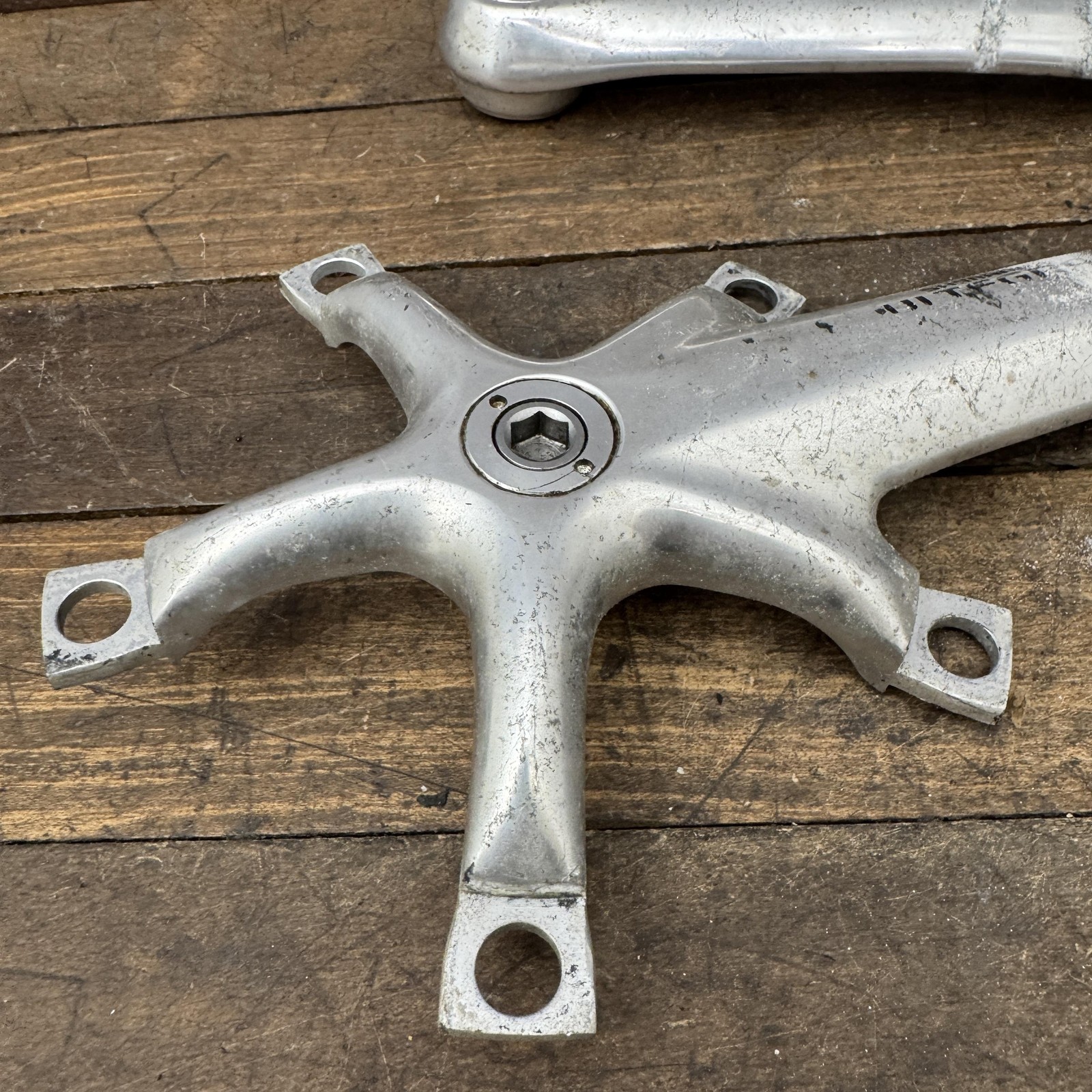 Vintage Shimano Ultegra FC-6500 175mm Crankset Arms 9-Speed Double Road 175 mm
