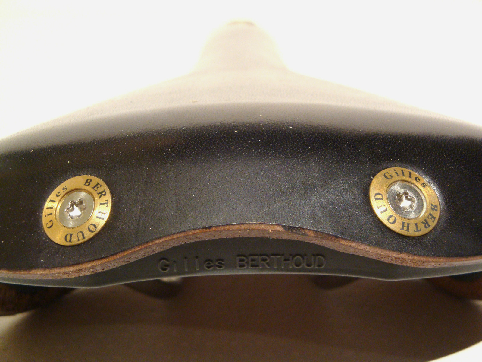 NEW GILLES BERTHOUD SADDLE SEAT SOULOR BLACK MADE IN FRANCE IDEALE BROOKS
