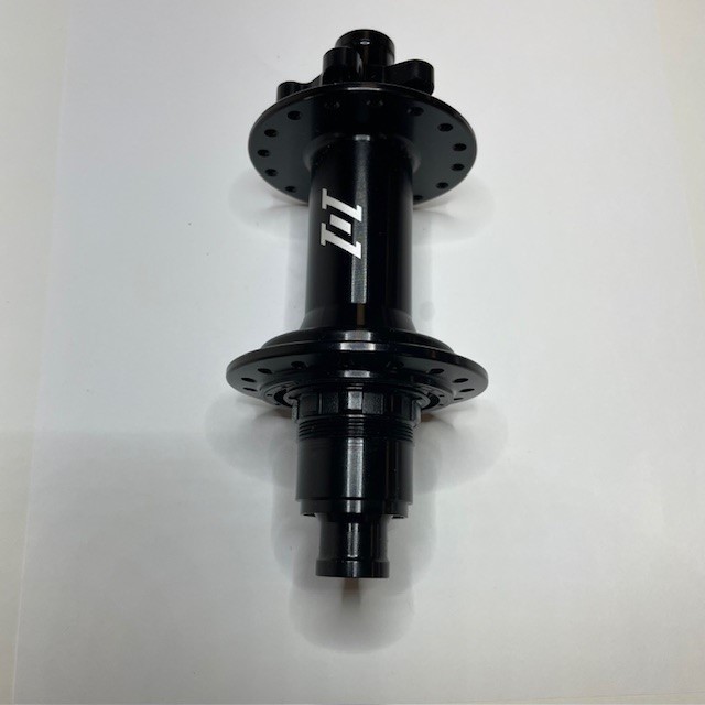 Industry Nine 1/1 Rear Hub – 157mm | 32H | 6-Bolt | XD Driver