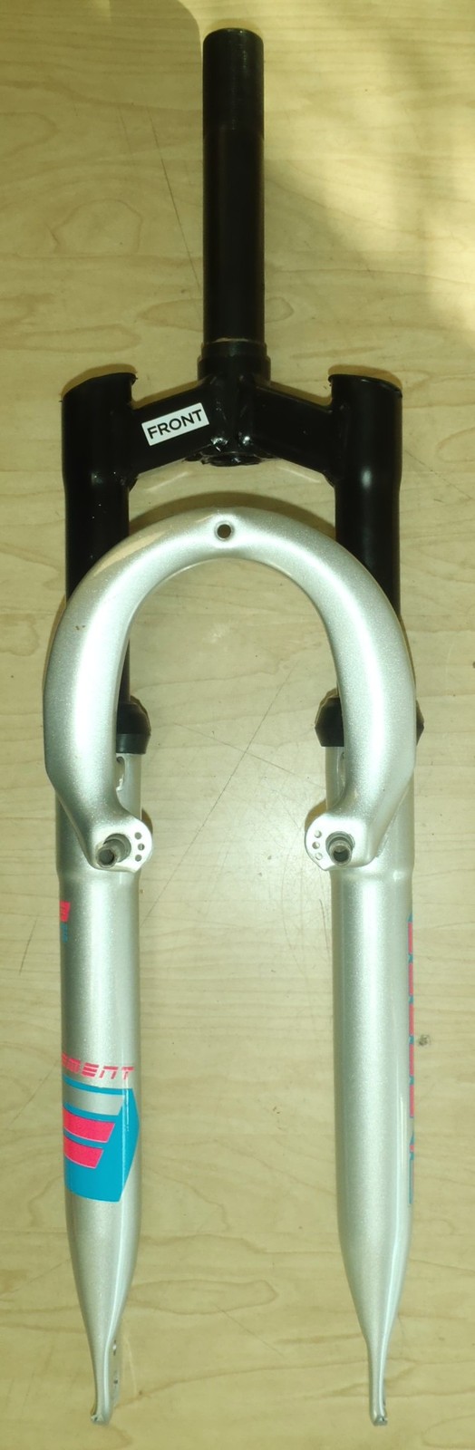 ELEMENT 24″ SILVER/BLACK MOUNTAIN SUSPENSION FORK BIKE PARTS 484-2