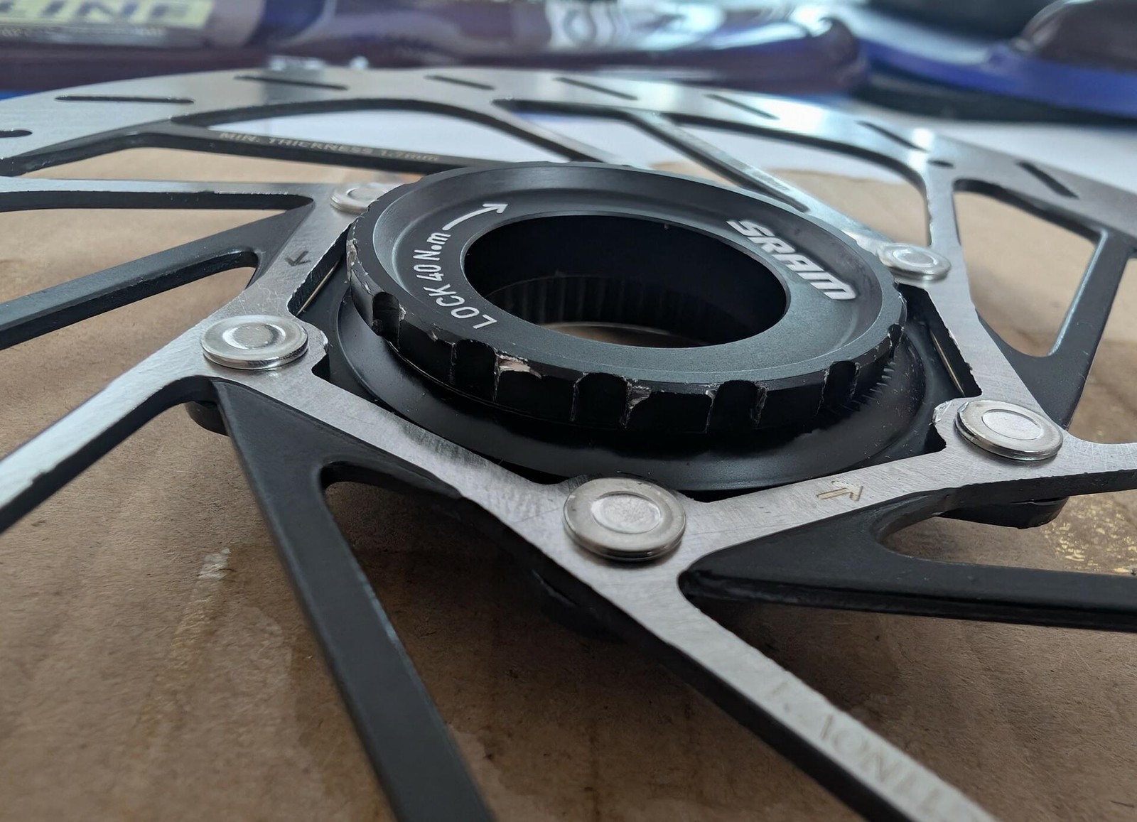 No Packaging/Cosmetic Damage: SRAM HS2 Disc Rotor 160mm Centerlock w/ Lockring
