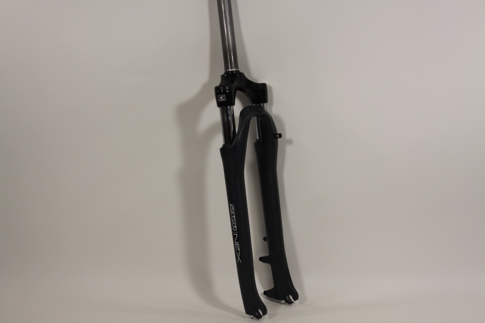 SR Suntour NEX 700c Hybrid Fork 1 1/8x190mm Threaded Rim or Disc Brake FK3