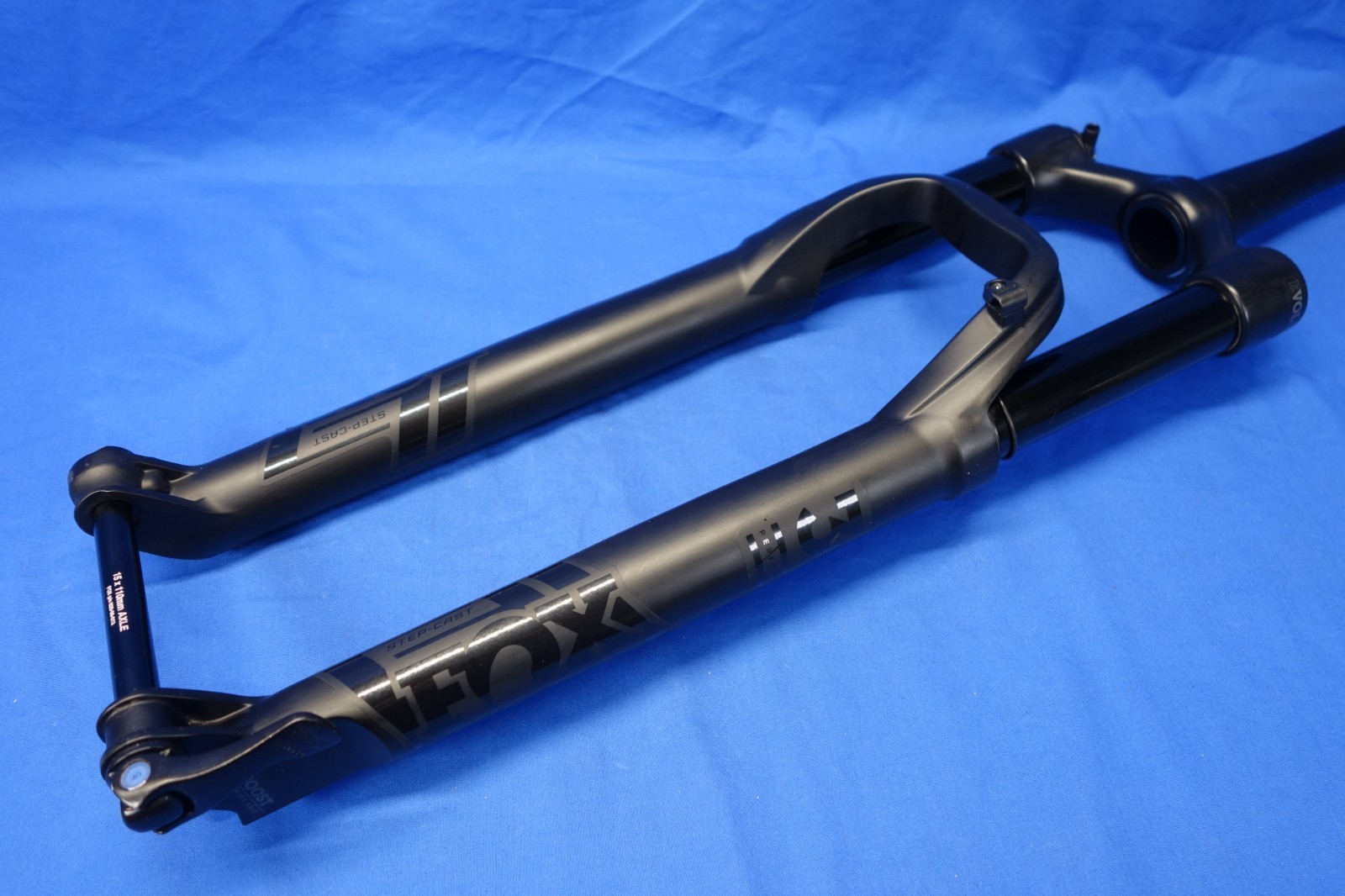 Fox Float 34 Grip Performance Series 29″ 120mm Travel Fork, Boost, 44mm OS