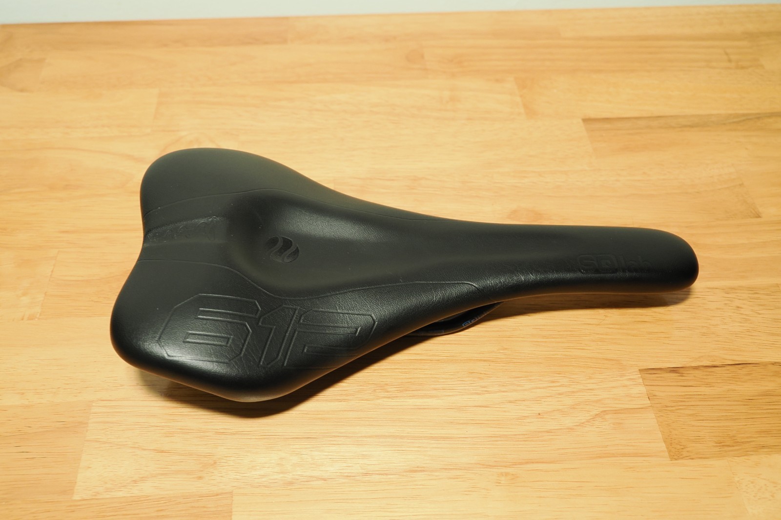 SQlab 612 Ergowave S-Tube Bicycle Saddle, 14cm, Black
