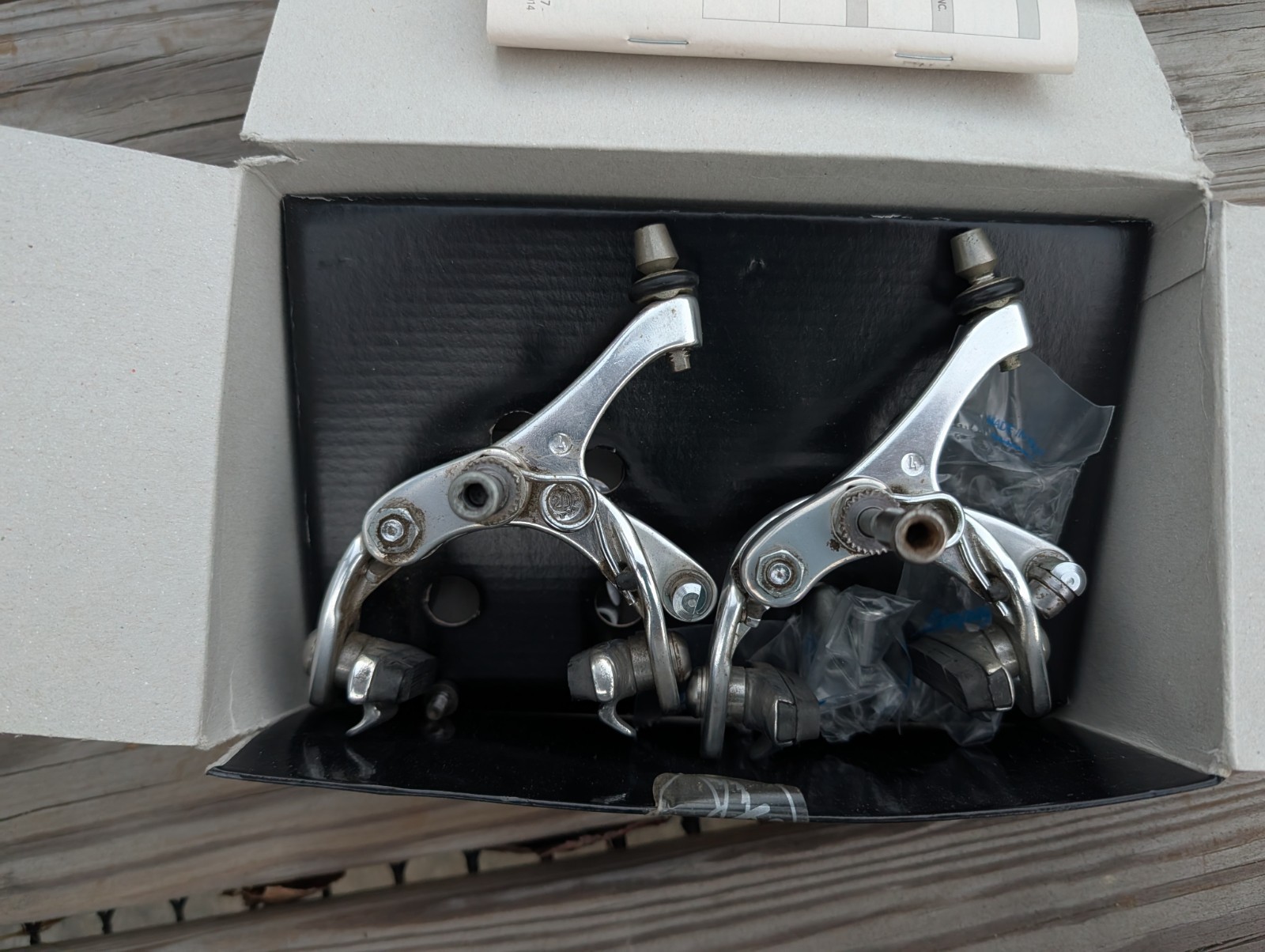 Campagnolo Daytona 2×10 Speed Brifters Brake/Shifter Combo And Brake Calipers