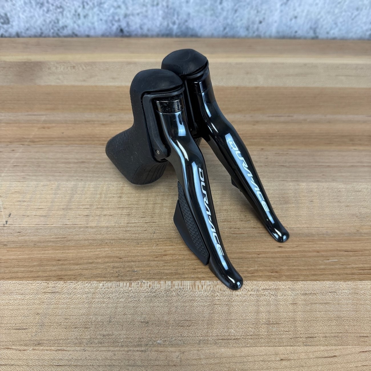 Shimano Dura-Ace ST-R9150 Di2 Electronic 11-Speed Shifters Rim Brake Levers
