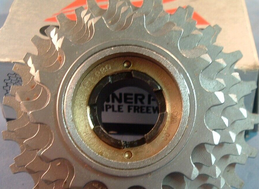 SunTour Winner Pro 6-Spd 14T-21T Freewheel NEW / NOS Road Vintage- Mint-1987-NIB