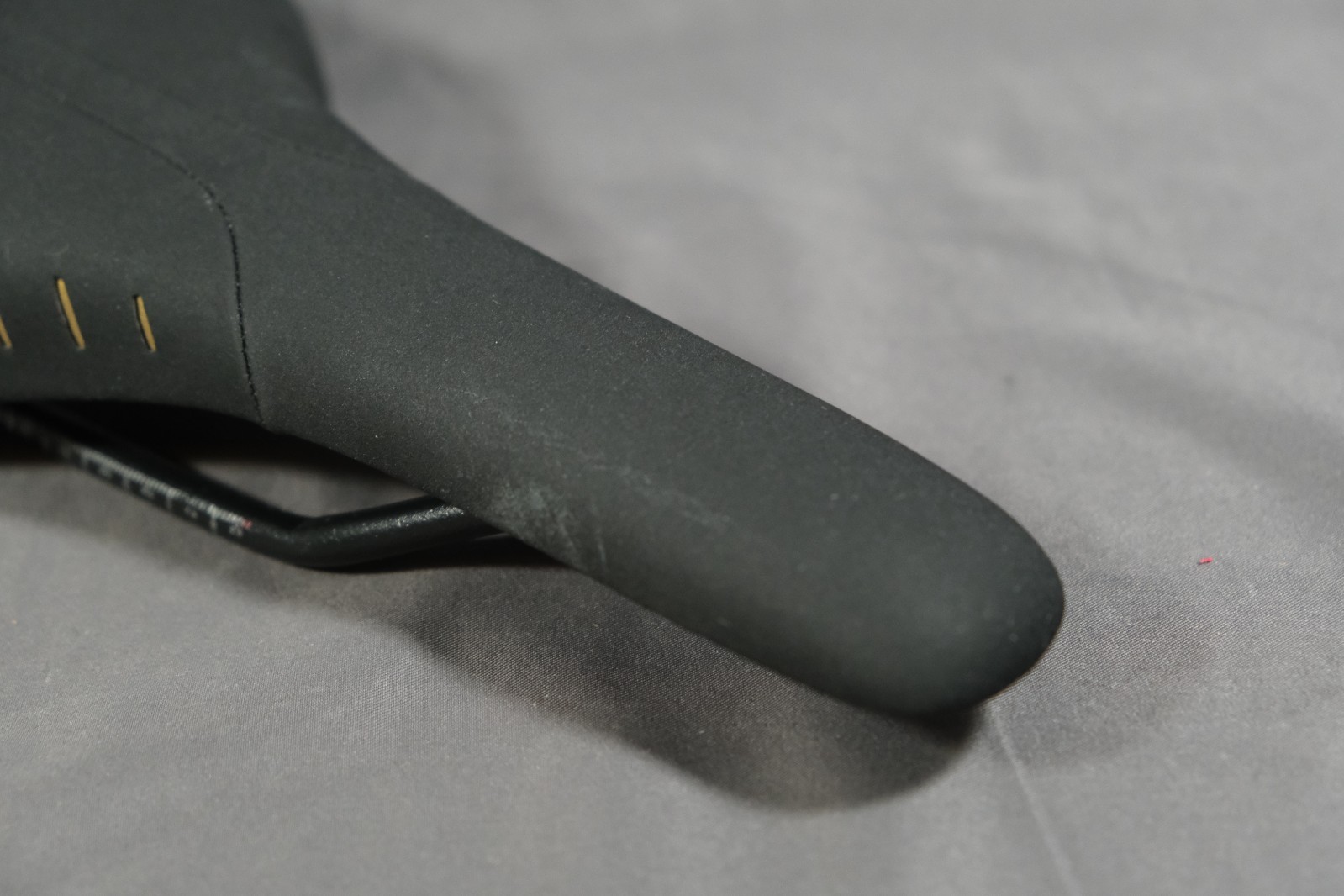 Black Fizik Antares R7 in good conditions (145mm)