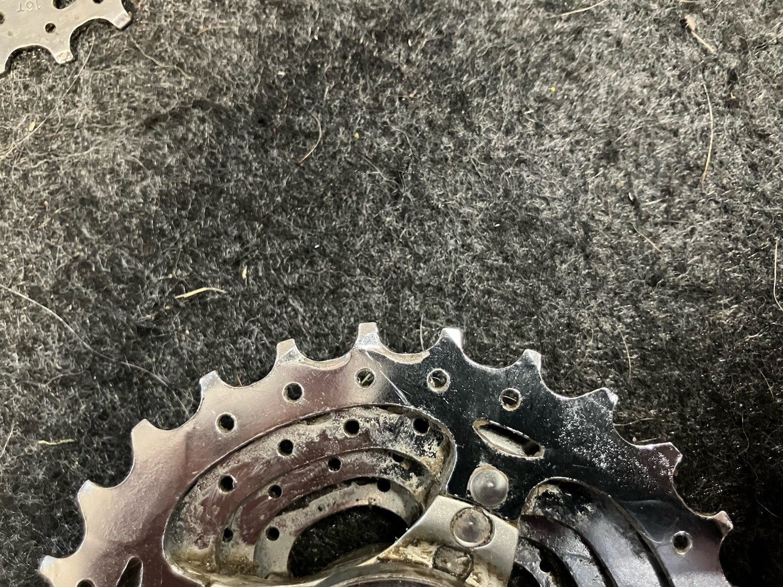 Shimano Deore XT M737 8 Speed Cassette 11-30 V4 Type R Used Excellent Wow