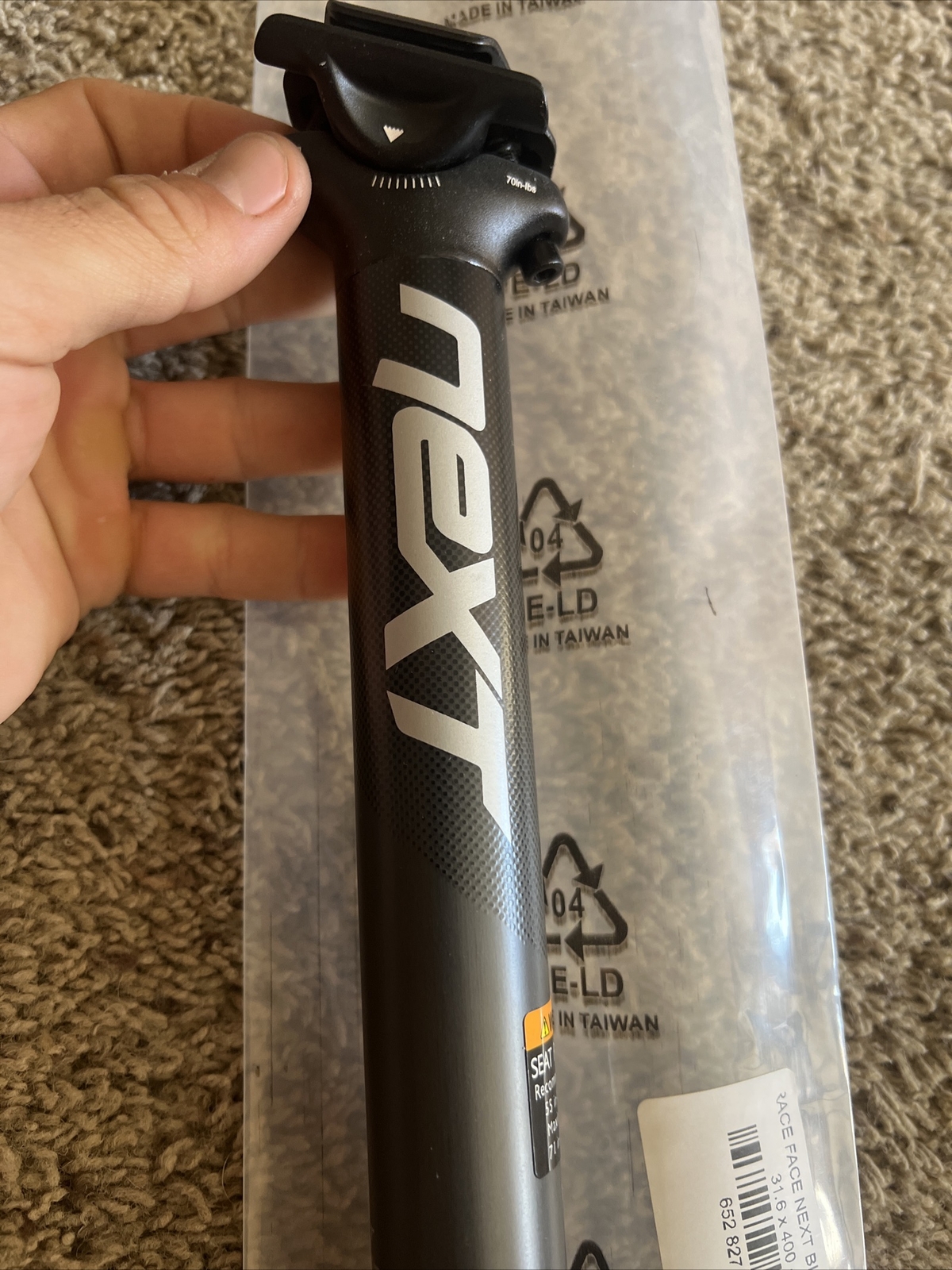 RaceFace Next SL Carbon Seatpost, 31.6 x 400mm Black Premium Mtn Bike Component