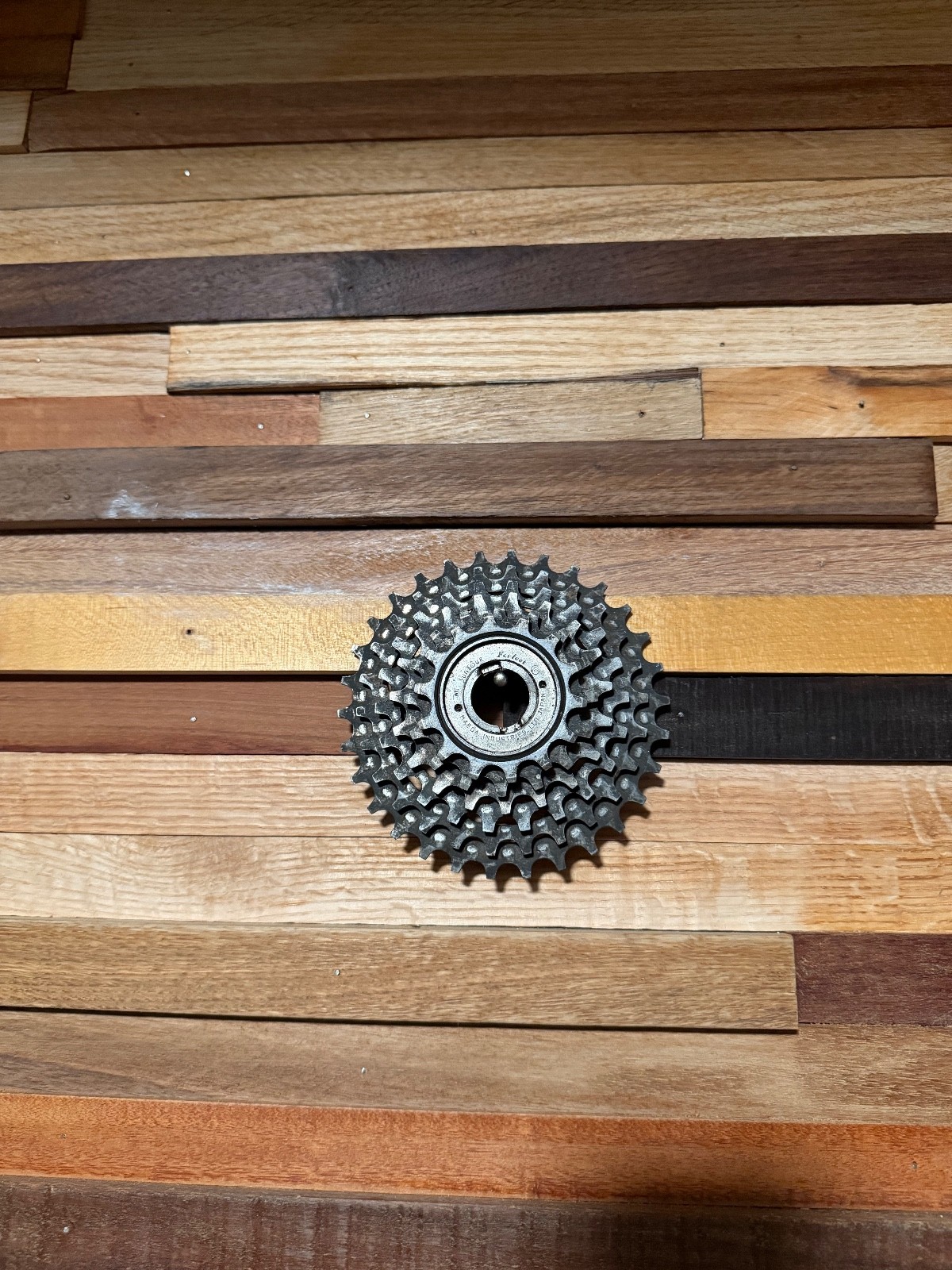 Vintage Suntour Freewheel 6 speed 14-30tooth Used