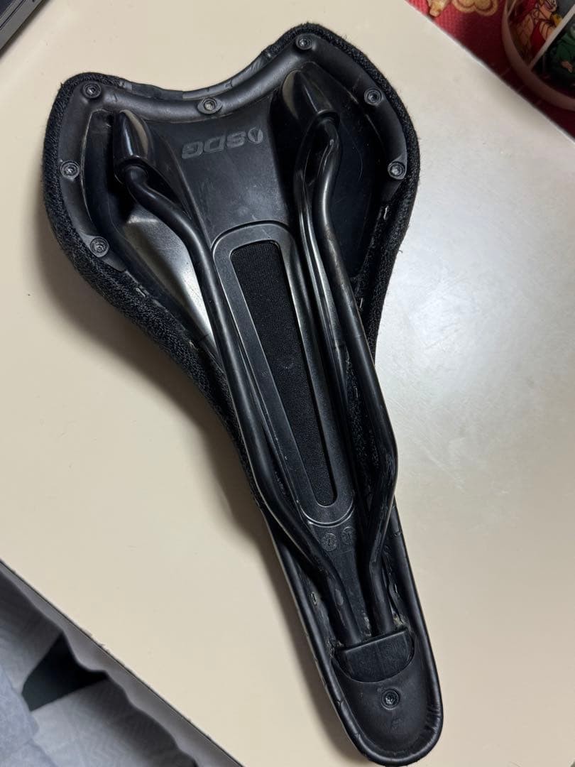 SDG x YT Industries MTB Saddle LUX-ALLOY Rails Buzz Cutout 10.8 x 5.3 in