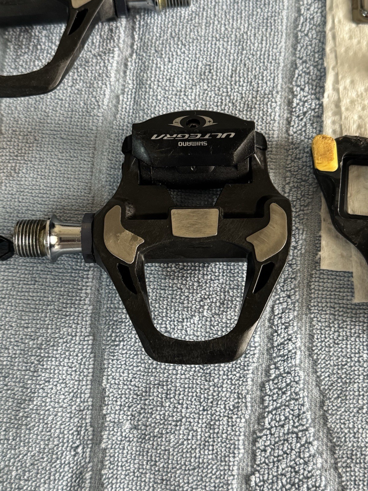 Shimano Ultegra PD-R8000 SPD Clipless Pedals with Cleats and Pedal Spacers