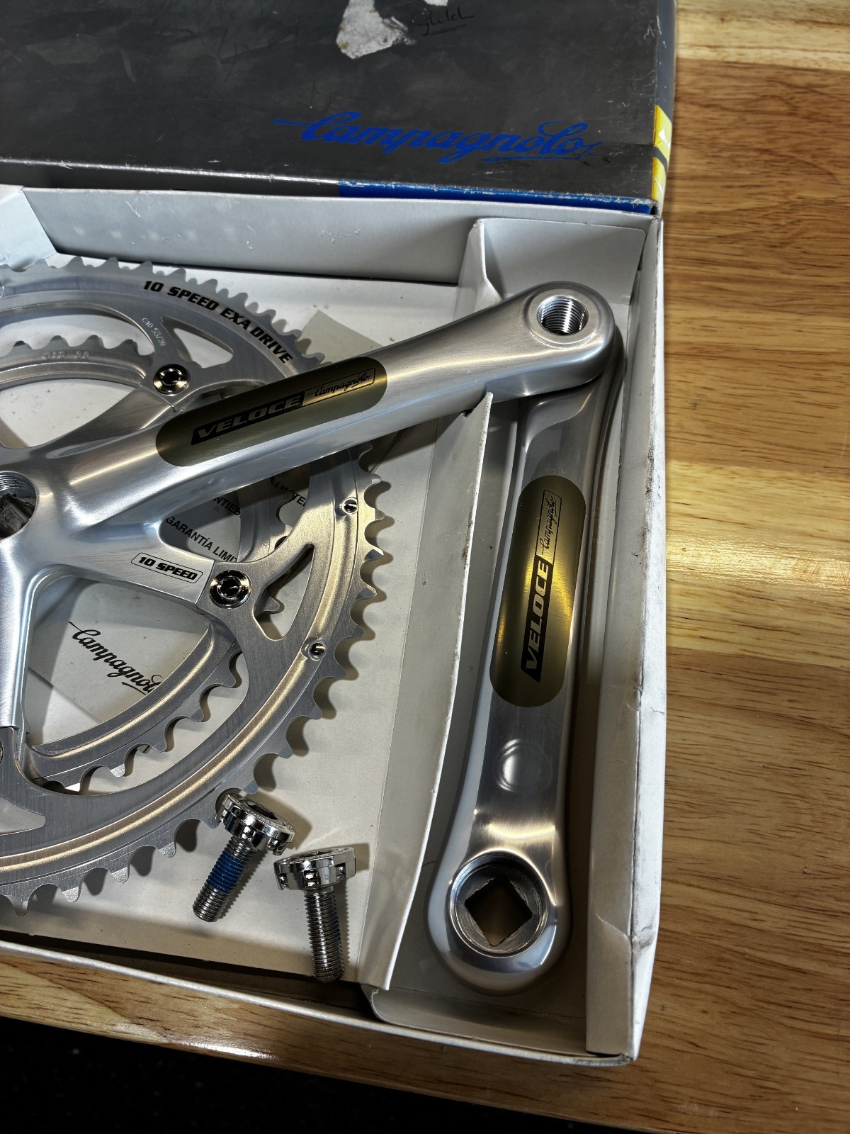 Campagnolo Veloce 10 Speed Crankset Crankset 172.5mm 2004 NOS