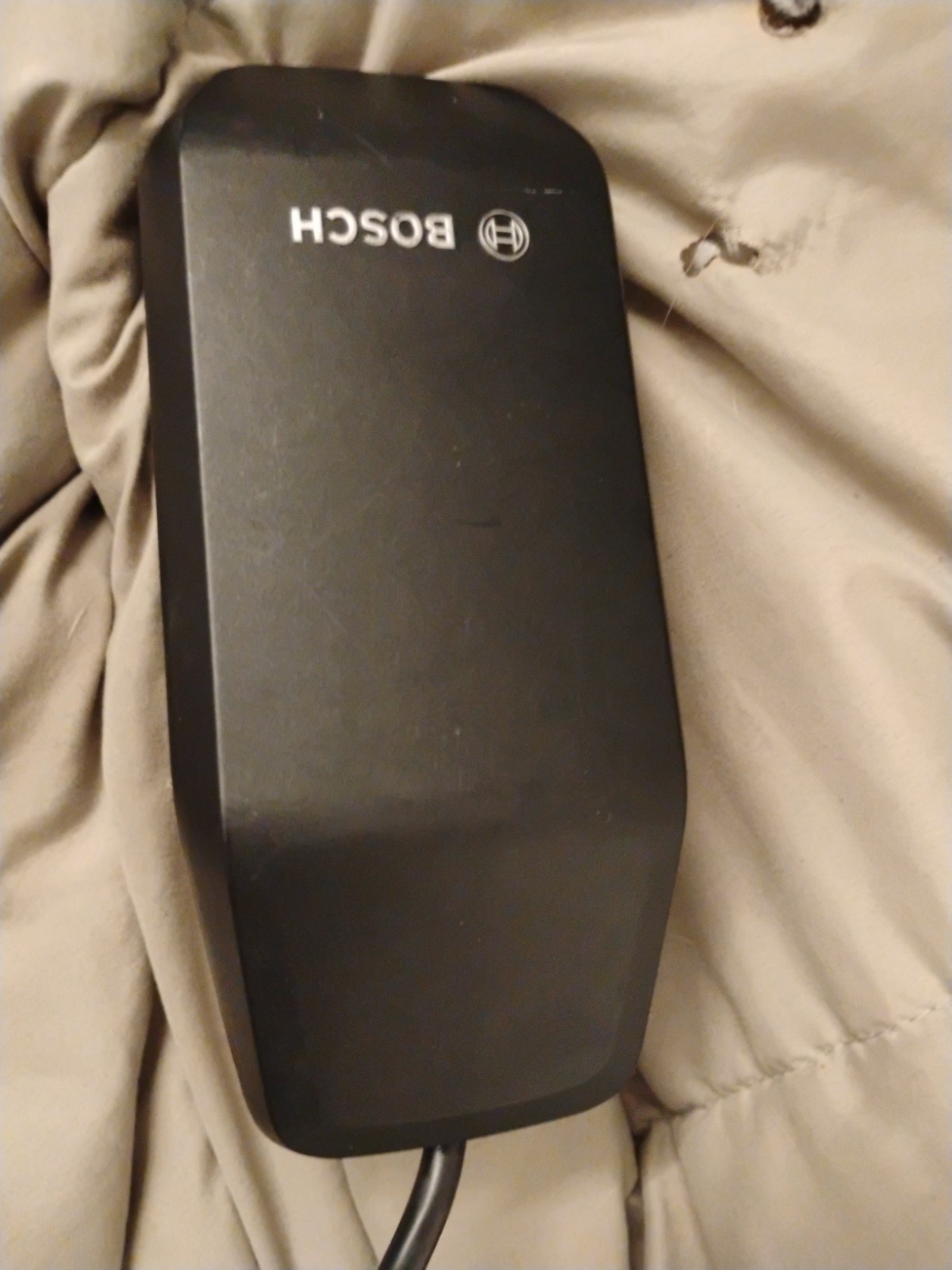 Bosch 2A Charger 100-120 V, NA (BPC3210) – The smart system