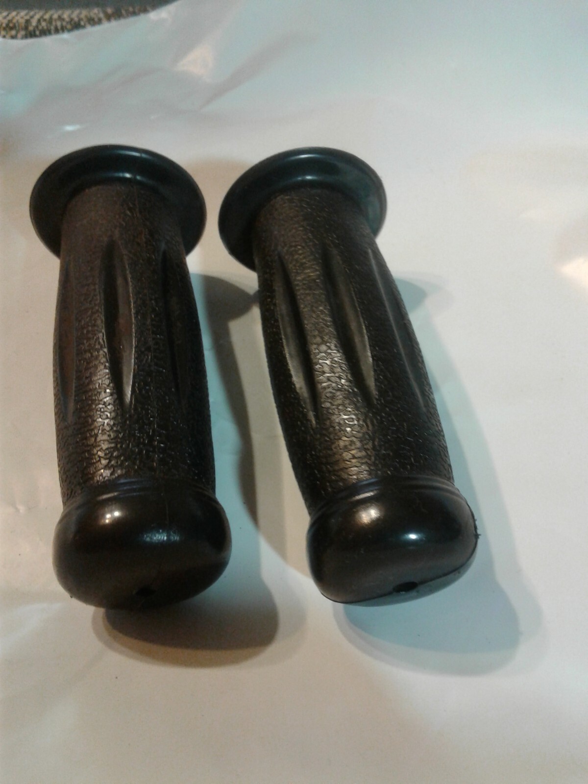 childs tricycle bike bicycle handlebar grips Black 7/8