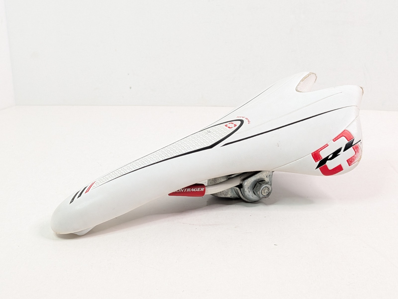 Bontrager Inform RL Stainless Steel Rails White/Red 146mm Cosmetic Issues Vtg
