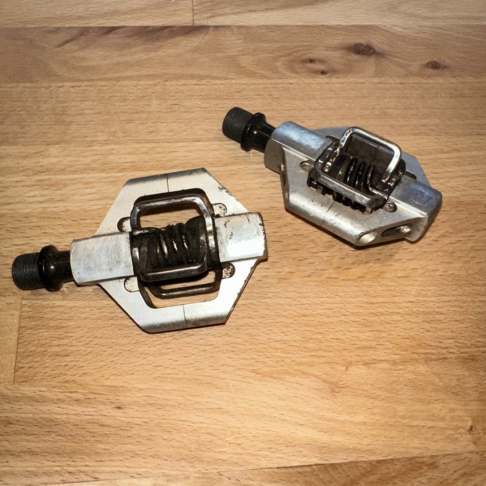 Crank Brothers Candy 2 Silver Double Sided Pedals Egg Beater Clamp
