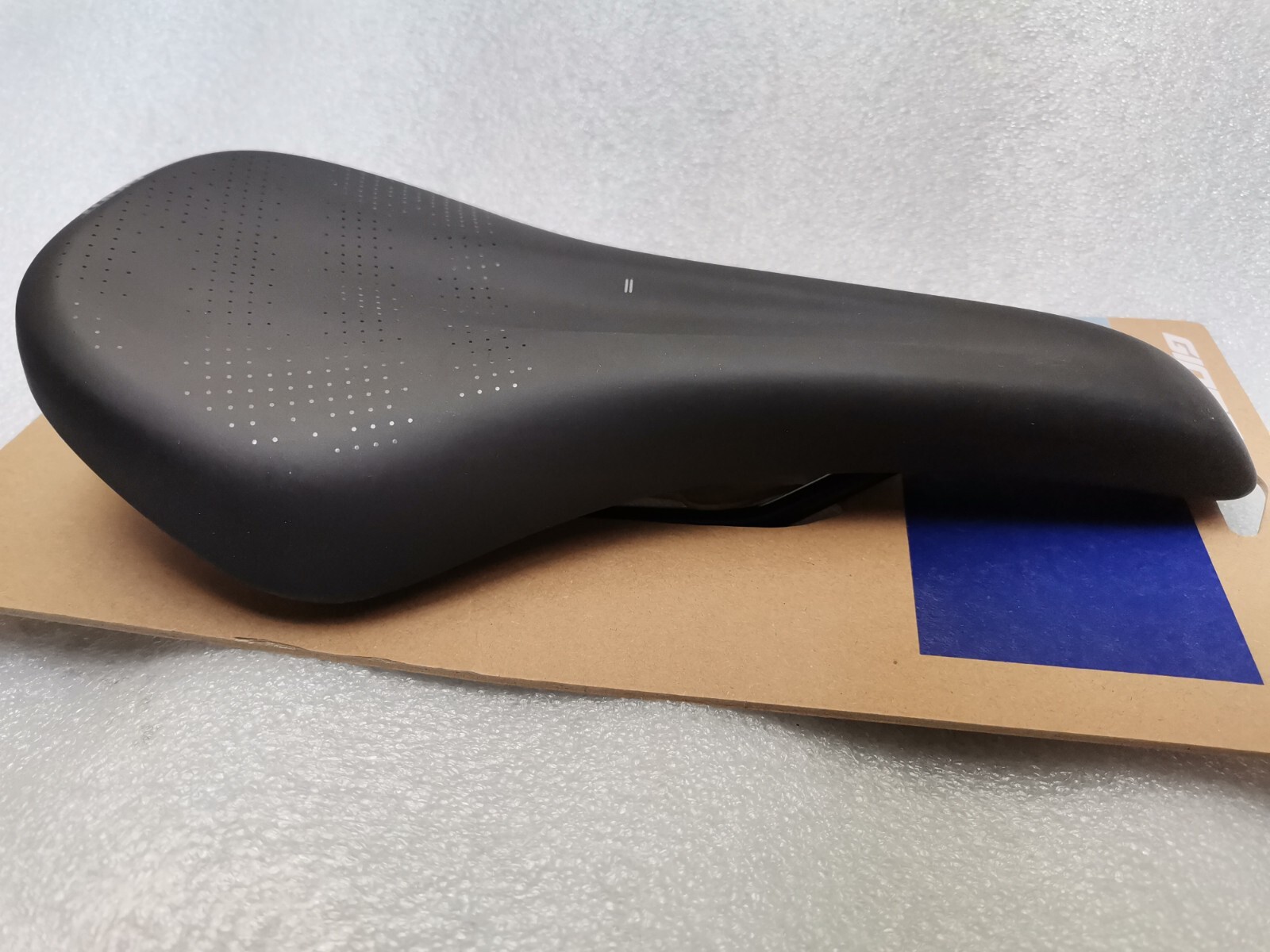 GIANT ERGO CONTACT TRAIL SEAT SADDLE MTB CITY TOURING 147MMX271MM