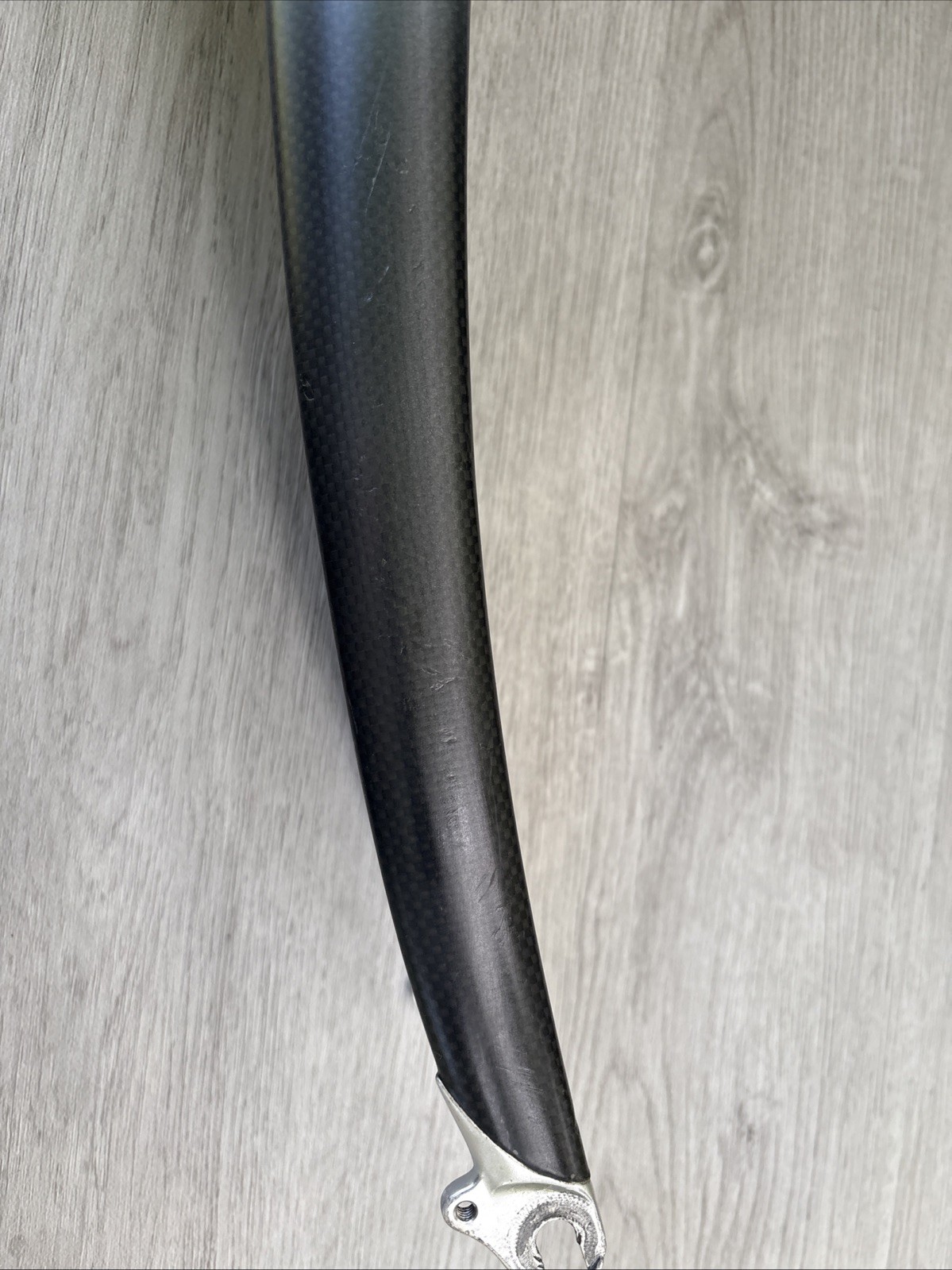 BONTRAGER CARBON FORK 700C 1 1/8 INCH STEEERER TUBE 245 MM STEERER