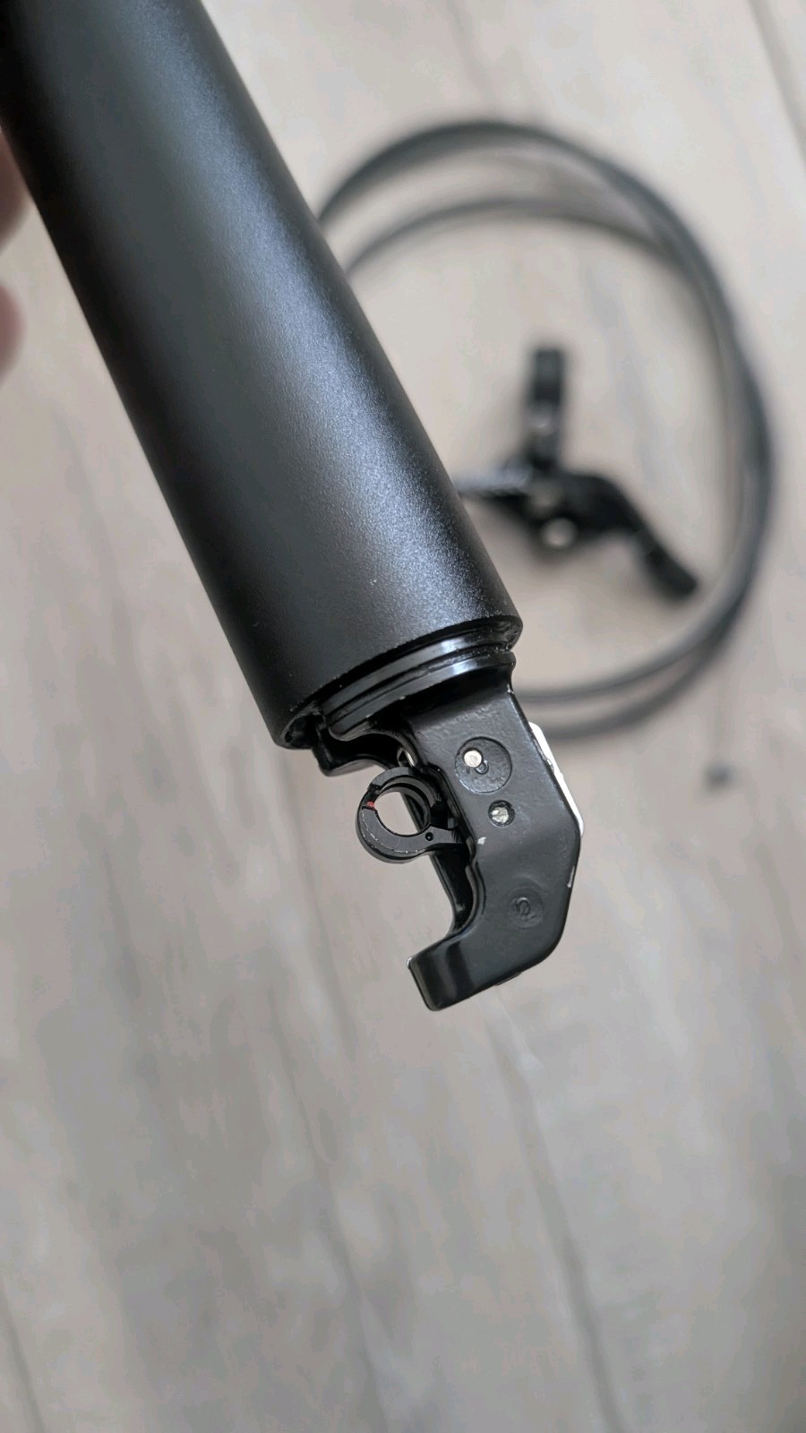 TranzX 30.9 Dropper Seatpost 410mm length 120mm travel Remote Lever New Take Off