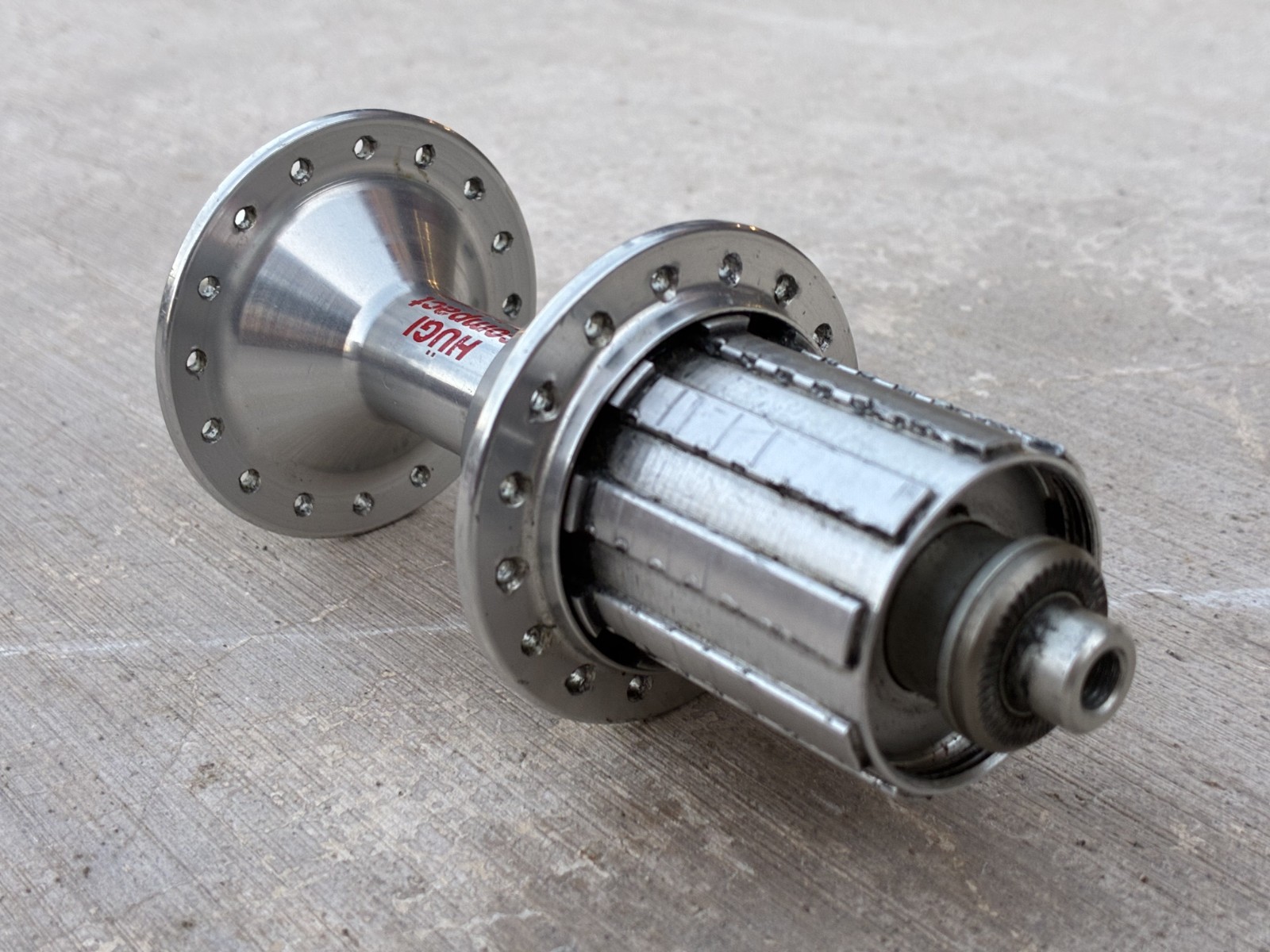 Hugi Compact QR Rear Hub | 32-hole / 130 OLD / EXC / Made in Germany