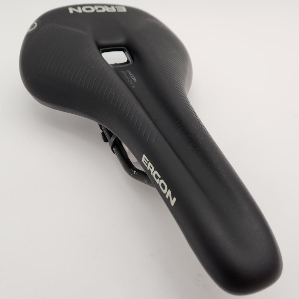 Ergon SR Comp Mens Road Bicycle Seat Black / Saddle MD/LG Black Titanium USED