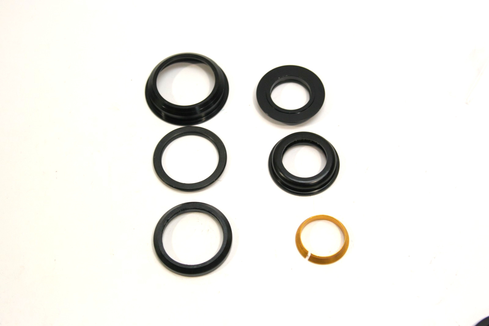FSA Orbit 1 1/8 x 1.5″ Tapered ZS Internal Threadless Headset FSA3