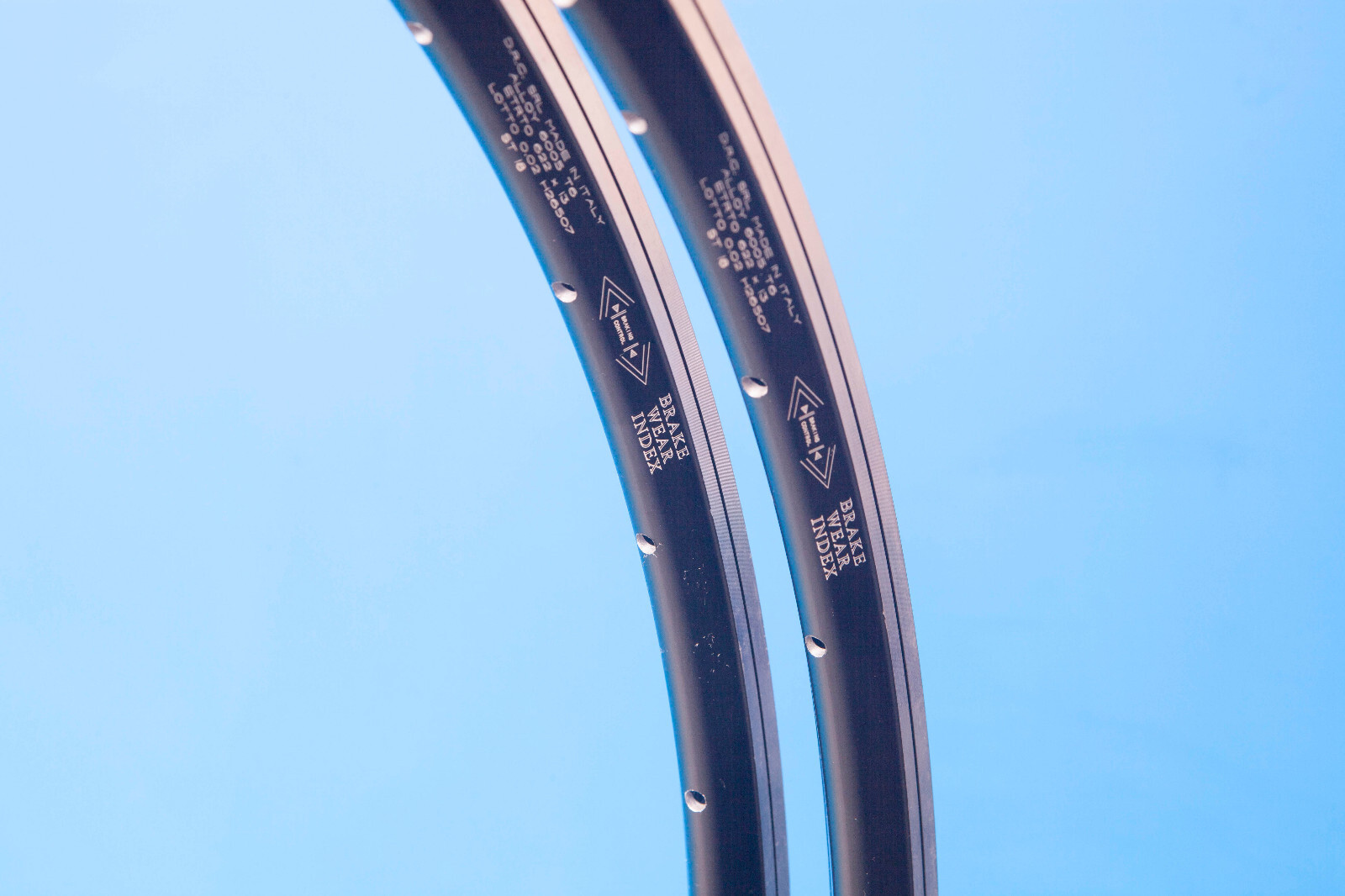 2X DRC ST 18 32H NOS Rims 475 Gr. Machined Edges
