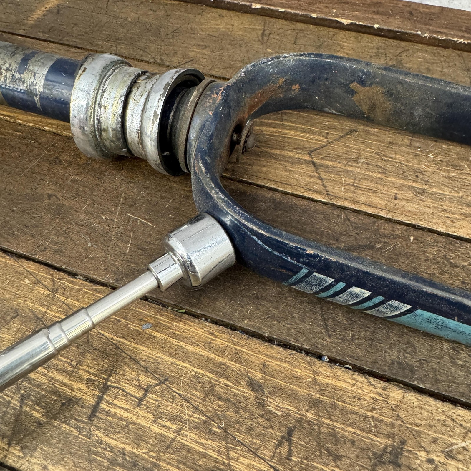 Vintage Cruiser Truss Rod Fork 26 in 1 In Threaded Brace Balloon Tire Blue