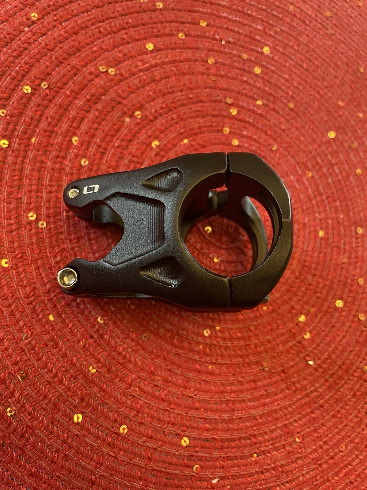 Mondraker 31.8, 30mm, 0 Deg. Rise Stem. 6061 Aluminum 4 Bolt Clamp. Light. 123 G