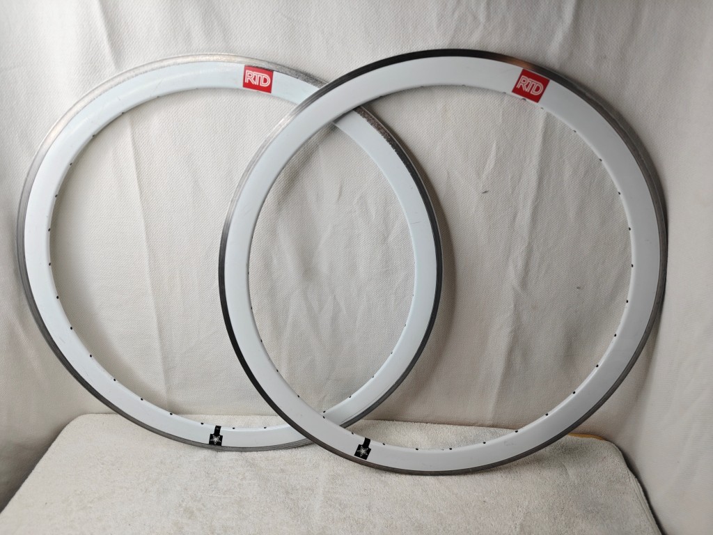 Deep V Aero Rim PAIR 700c 32H White 43mm | Fixie Single Speed Track
