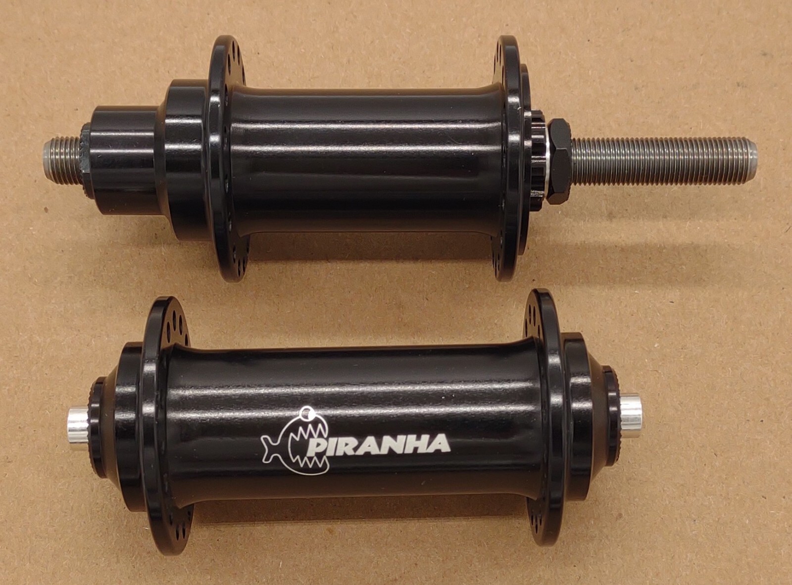 Piranha Hub Set CNC Cartridge NOS Vintage USA Shimano Compatible 32 Hole 90s