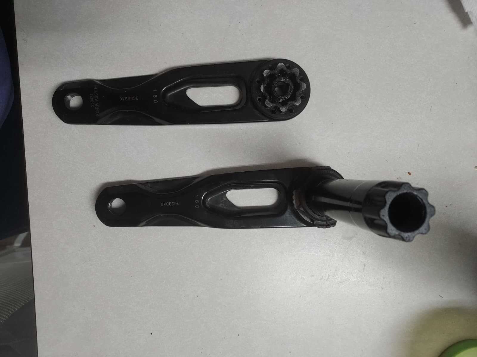 SRAM Rival XPLR Dub Wide Crankset – 160mm, 8-Bolt Direct Mount