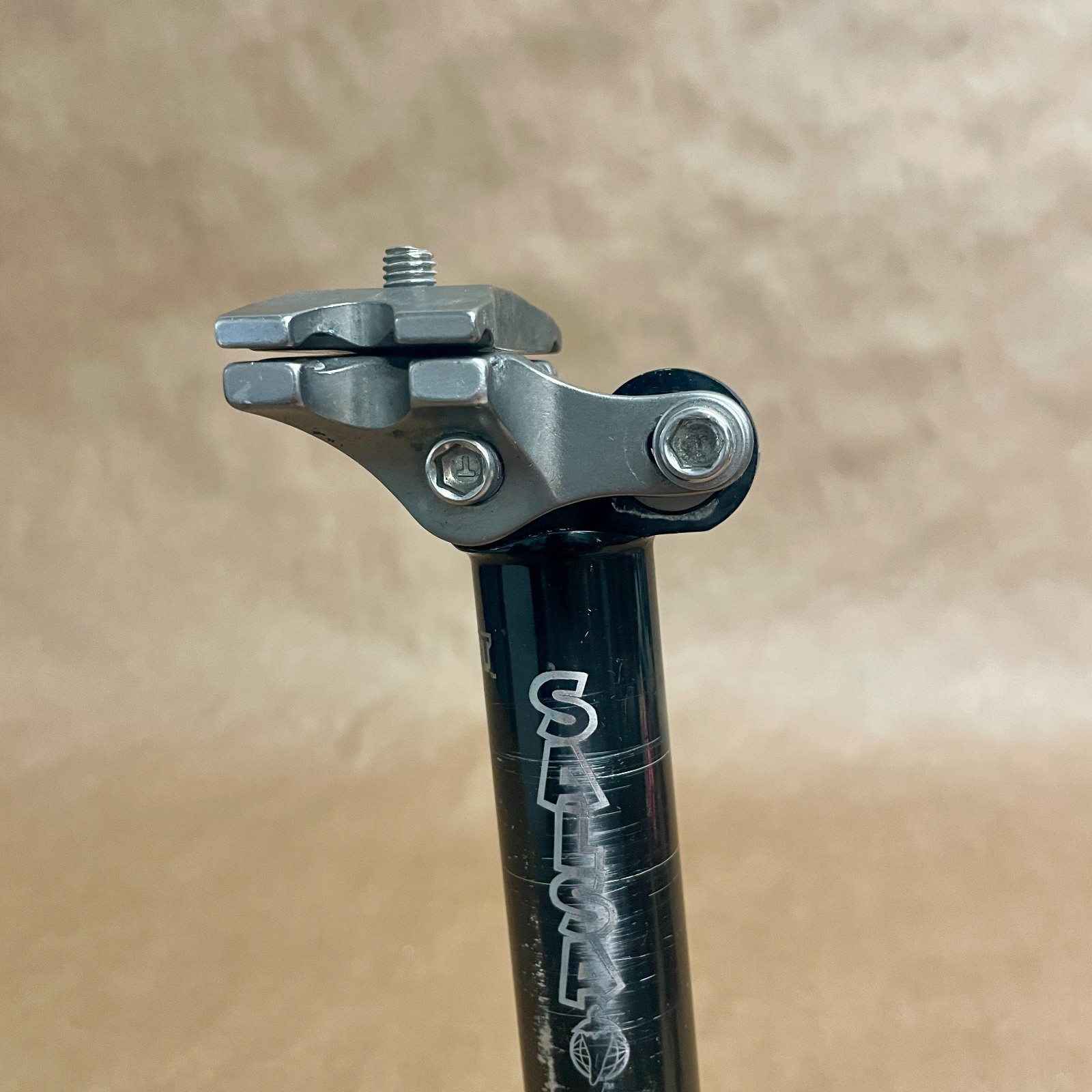 Salsa Shaft Seatpost 27.2mm x 250mm Black Alloy 20mm Setback FOR PARTS