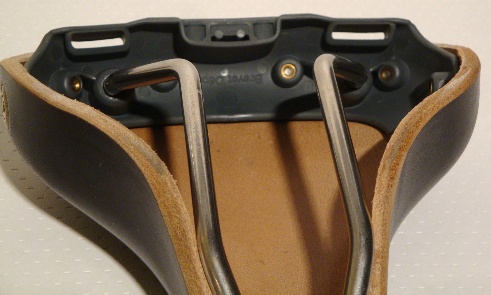 NEW GILLES BERTHOUD SADDLE SEAT ASPIN BLACK MADE IN FRANCE IDEALE BROOKS