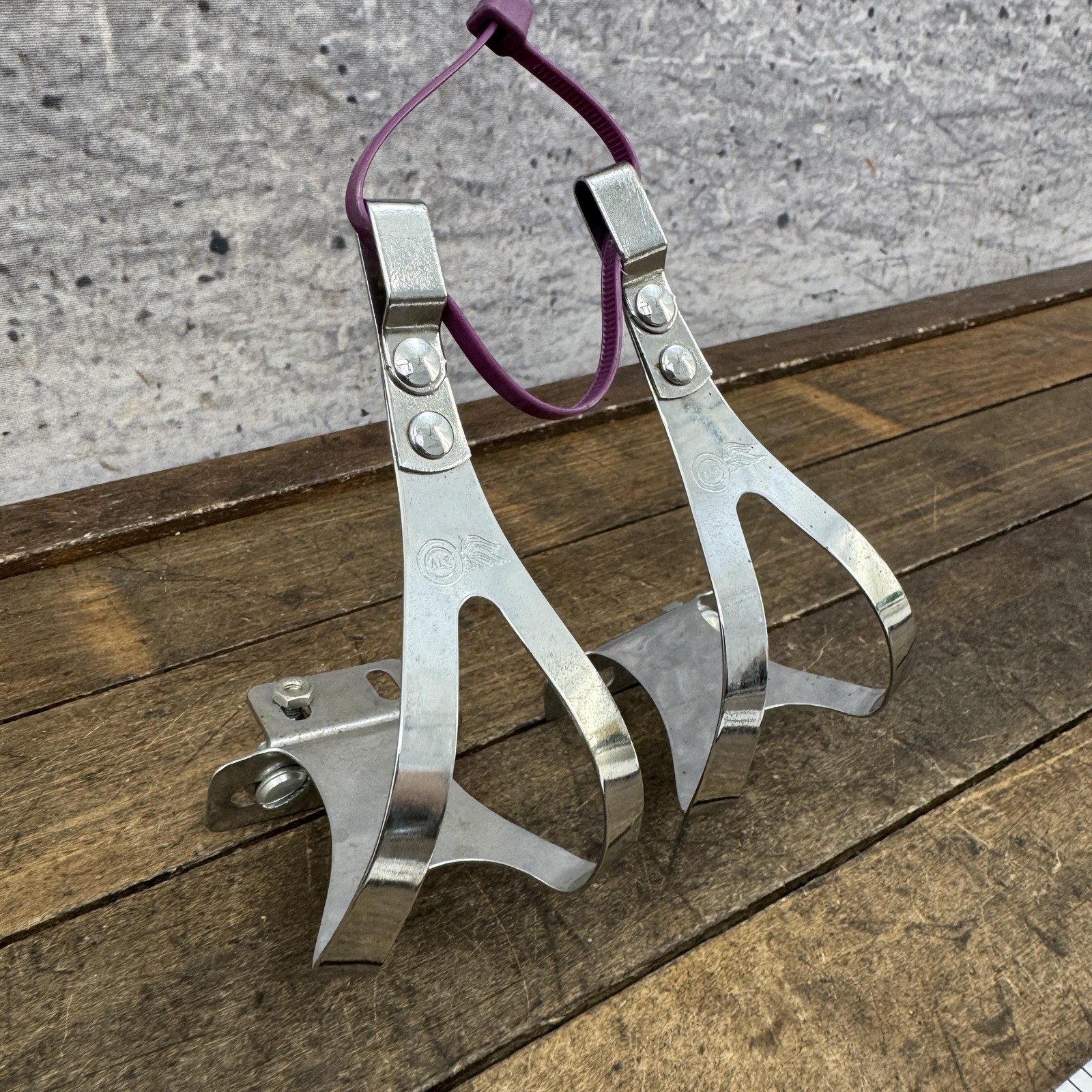 Vintage ALE Toe Clip Pair Chrome Steel 70g Road Track Bike Italy 1970s
