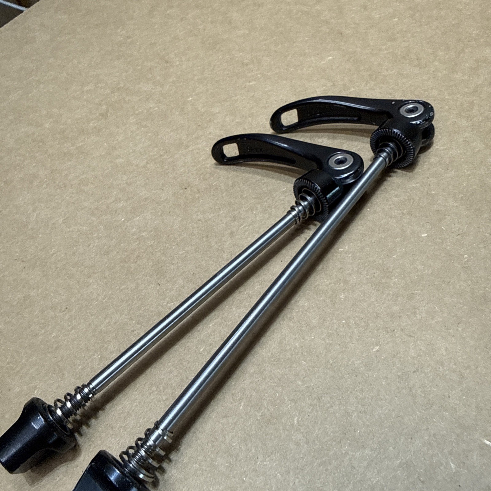 Zipp Titanium To Road Bicycle Bike Skewers Pair Front Rear 9mm 100/130 wbd54