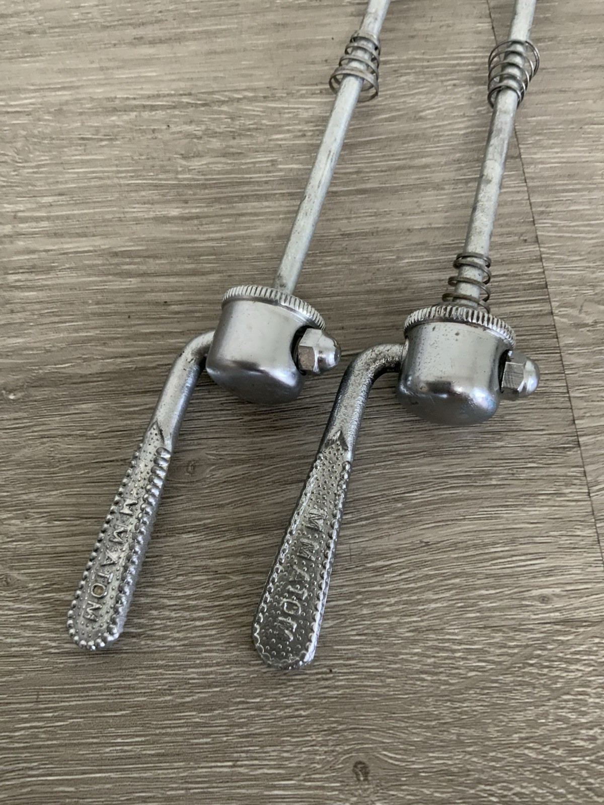 M.M. ATOM SKEWER SET 100-120/122 MM SPACING STEEL 204 GRAMS
