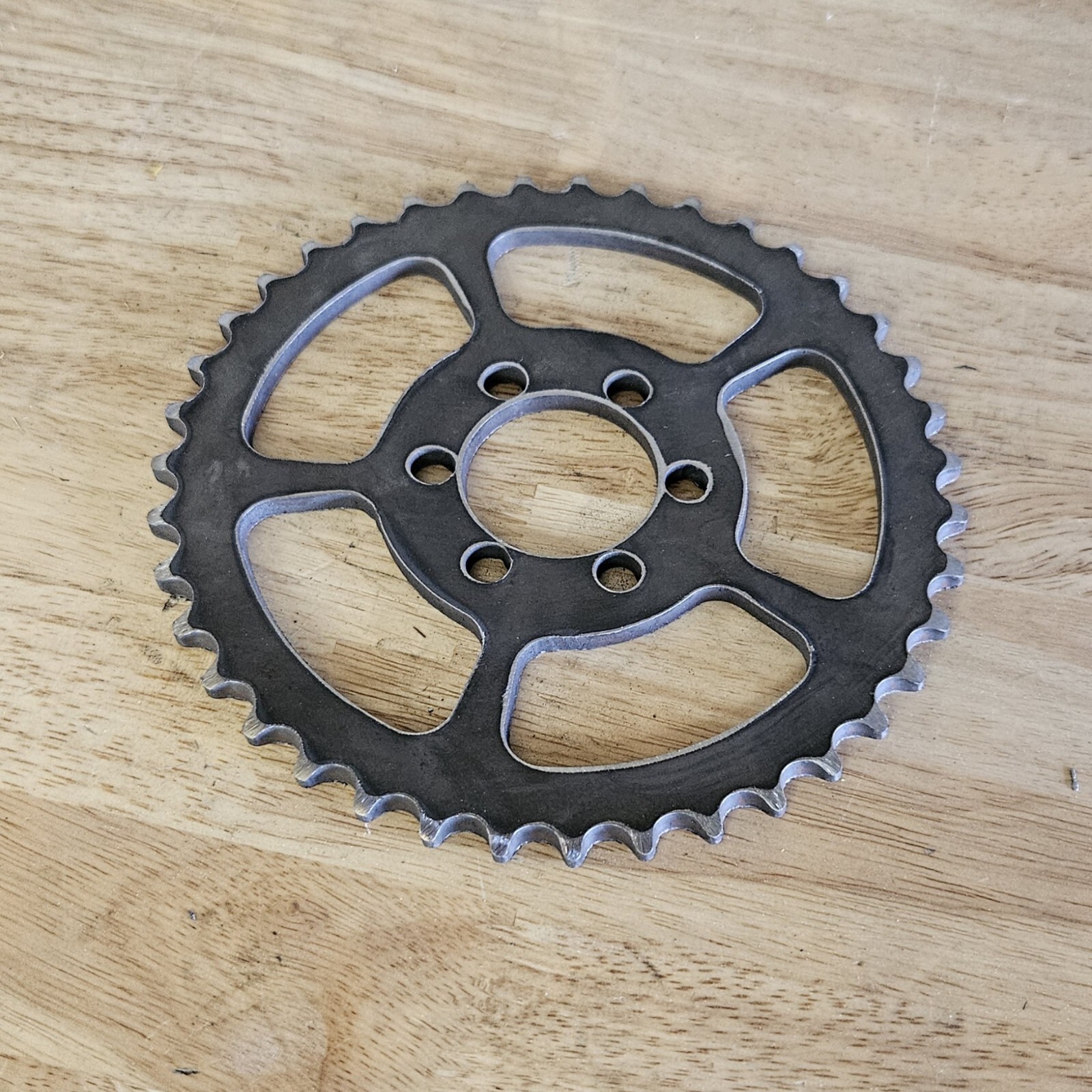 Any Tooth Sprocket Steel NEW #420 Chain 6 Hole Design – Design may vary