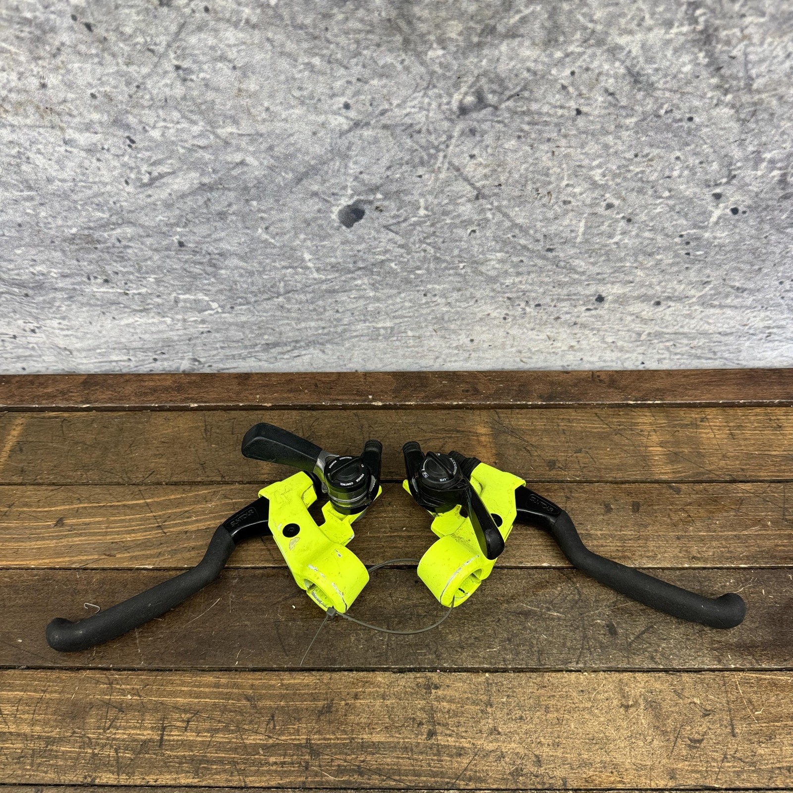 Vintage SunTour Brake Lever Thumb Shifter Combo Set Neon Yellow 6s MTB 6 Speed