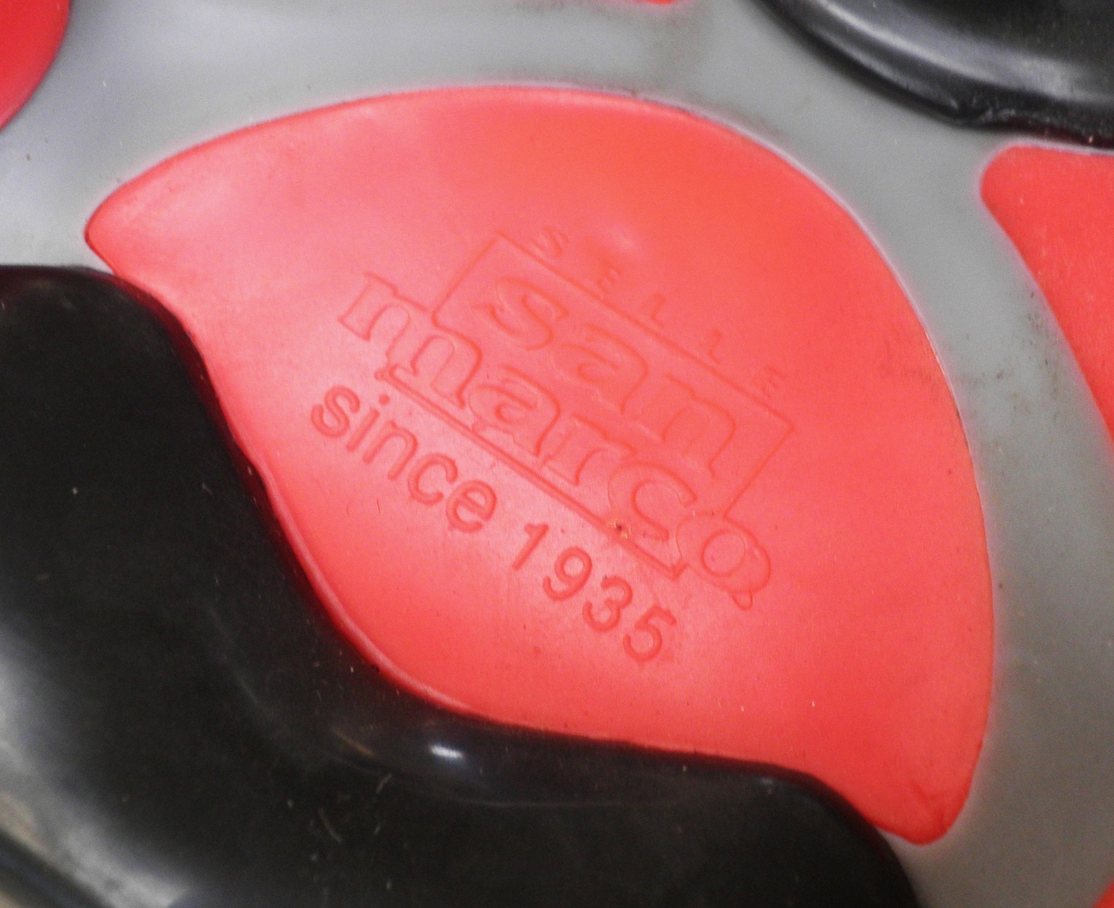 SELLE SAN MARCO ISLAND BLACK/GREY BICYCLE SEAT/SADDLE BIKE PARTS 511