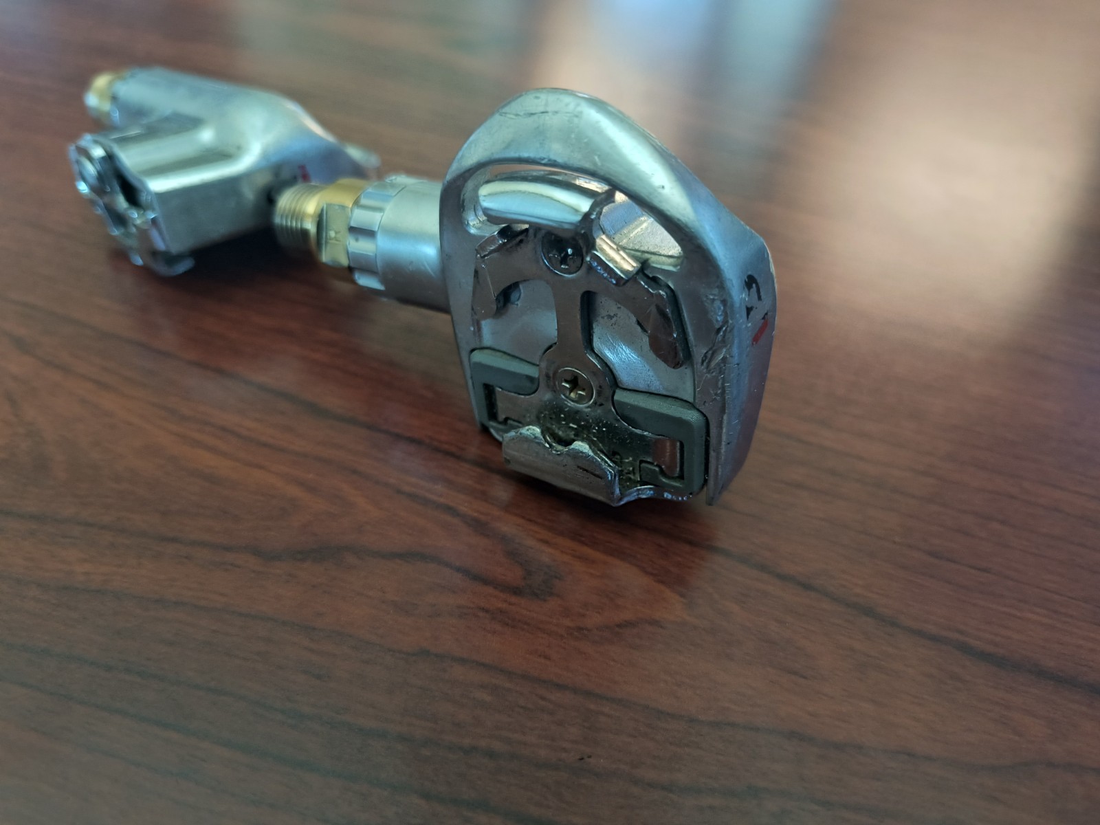 Vintage Nashbar VP-161 Clipless Pedals, 9/16″, Silver/Gold Spindles